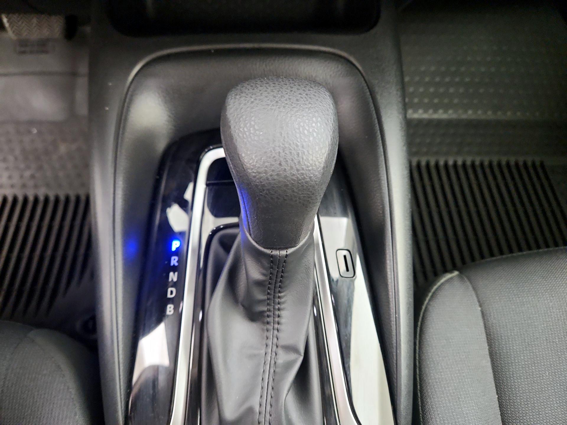 Thumbnail: 2023 Toyota Corolla - 17