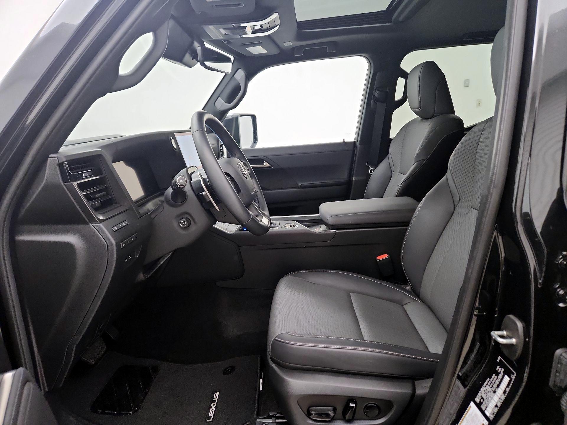 Thumbnail: 2025 Lexus GX - 11