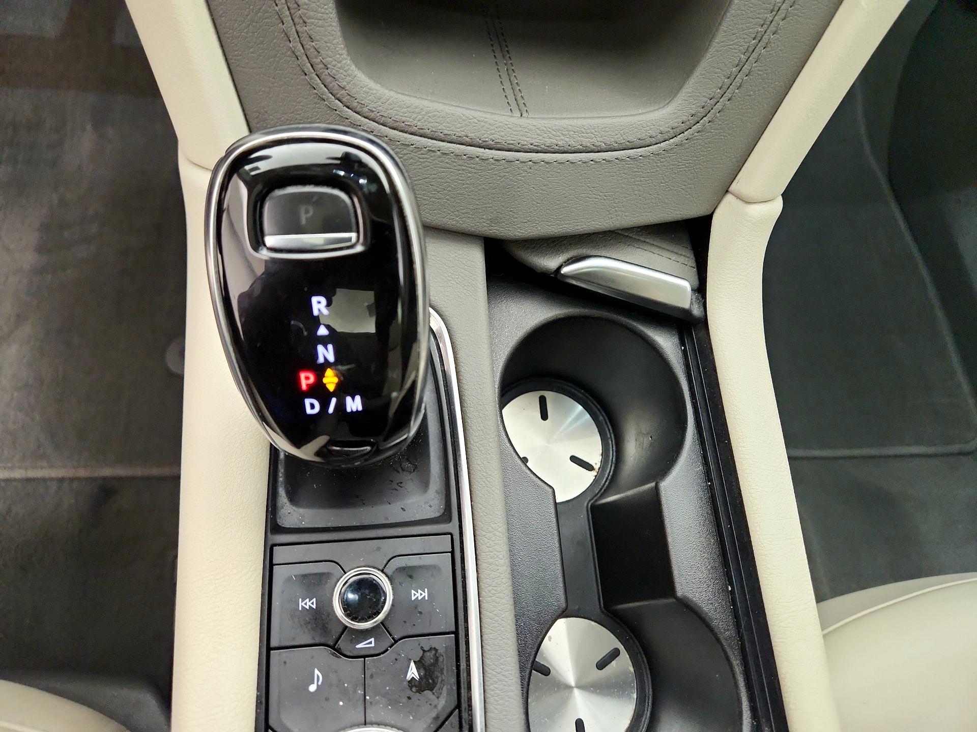 Thumbnail: 2021 Cadillac XT5 - 18