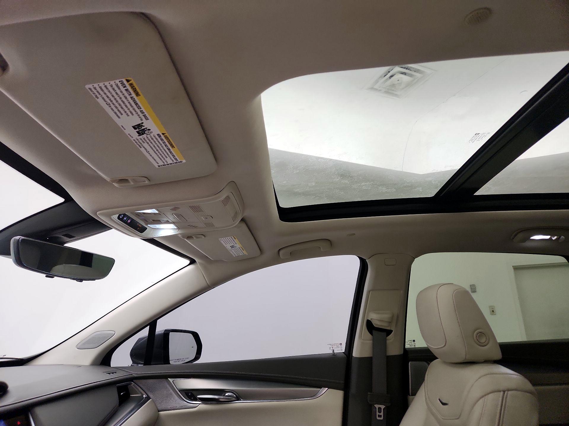 Thumbnail: 2021 Cadillac XT5 - 20