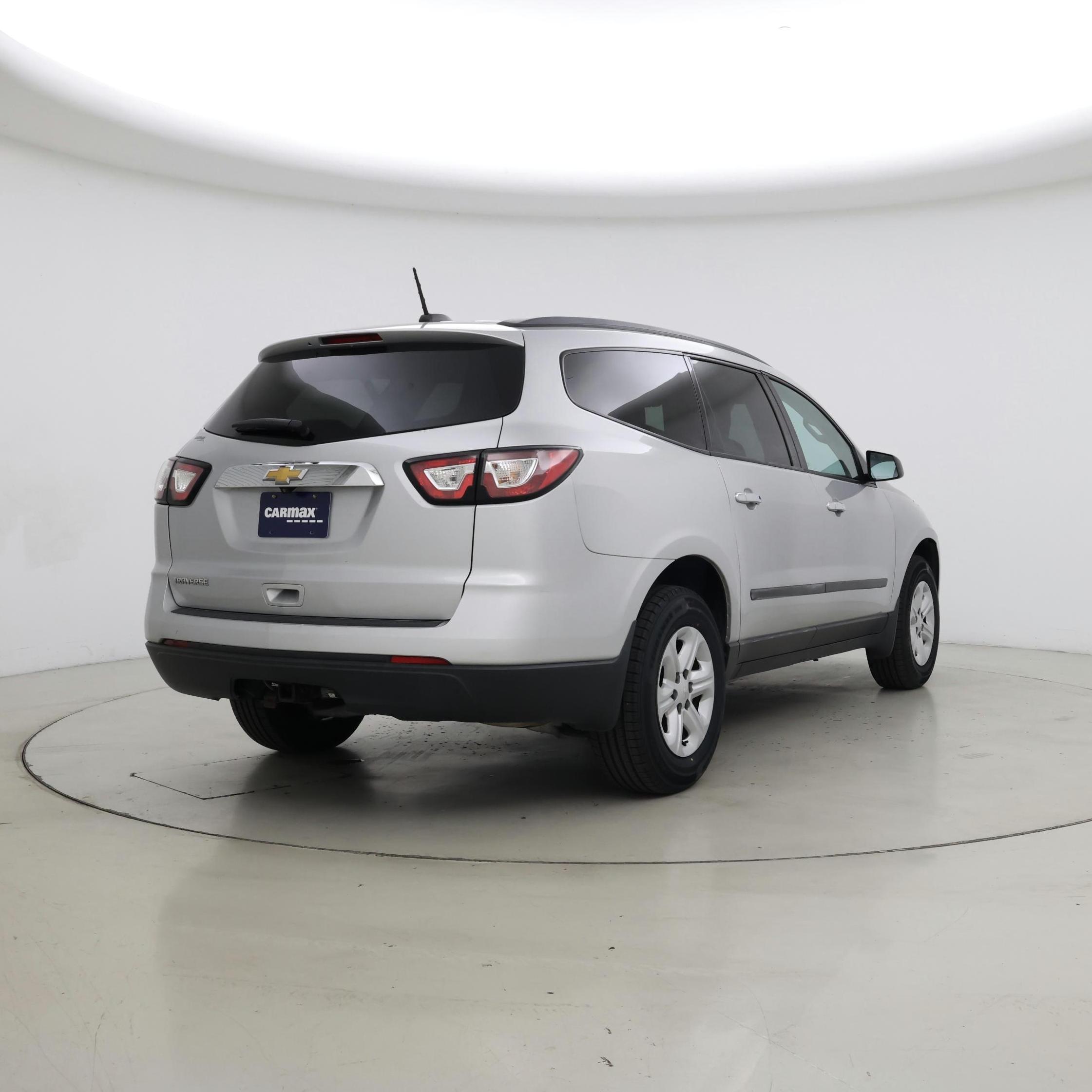 Thumbnail: 2017 Chevrolet Traverse - 8