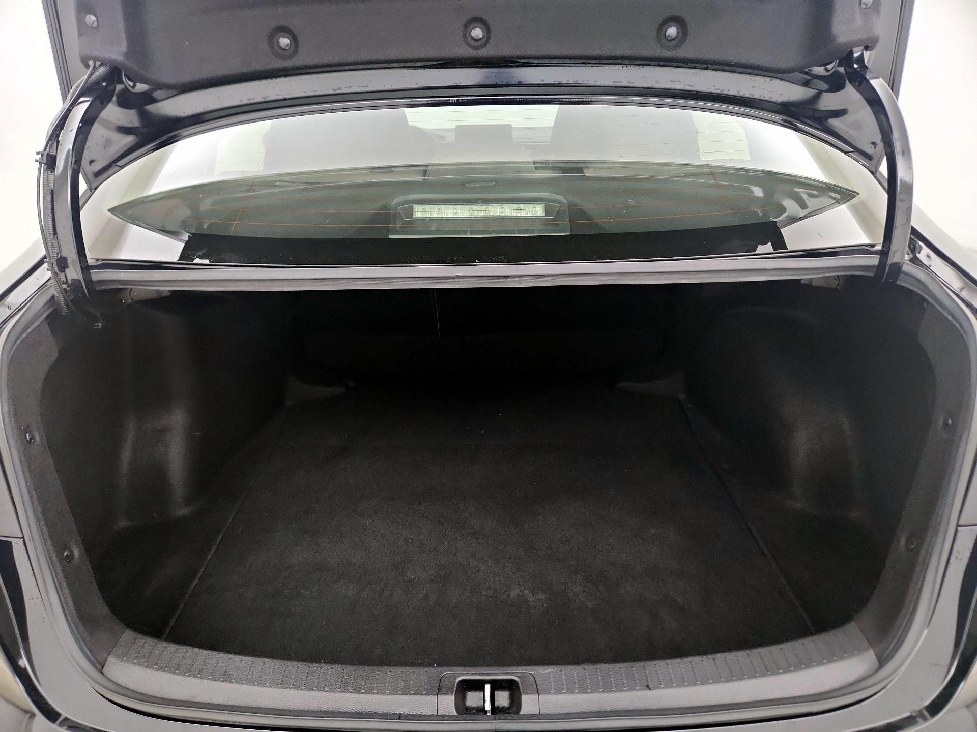 Thumbnail: 2023 Toyota Corolla - 20