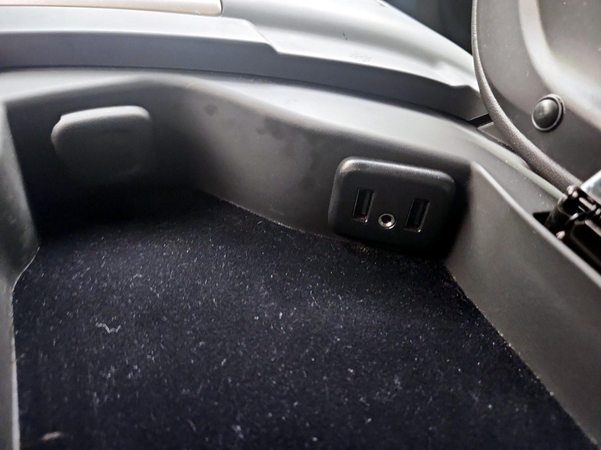 Thumbnail: 2017 Chevrolet Corvette - 18