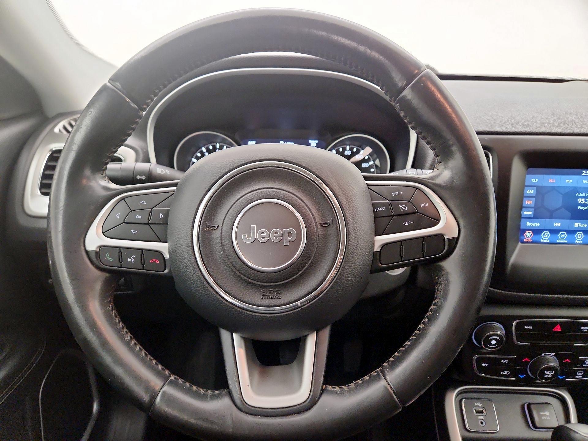 Thumbnail: 2018 Jeep Compass - 10