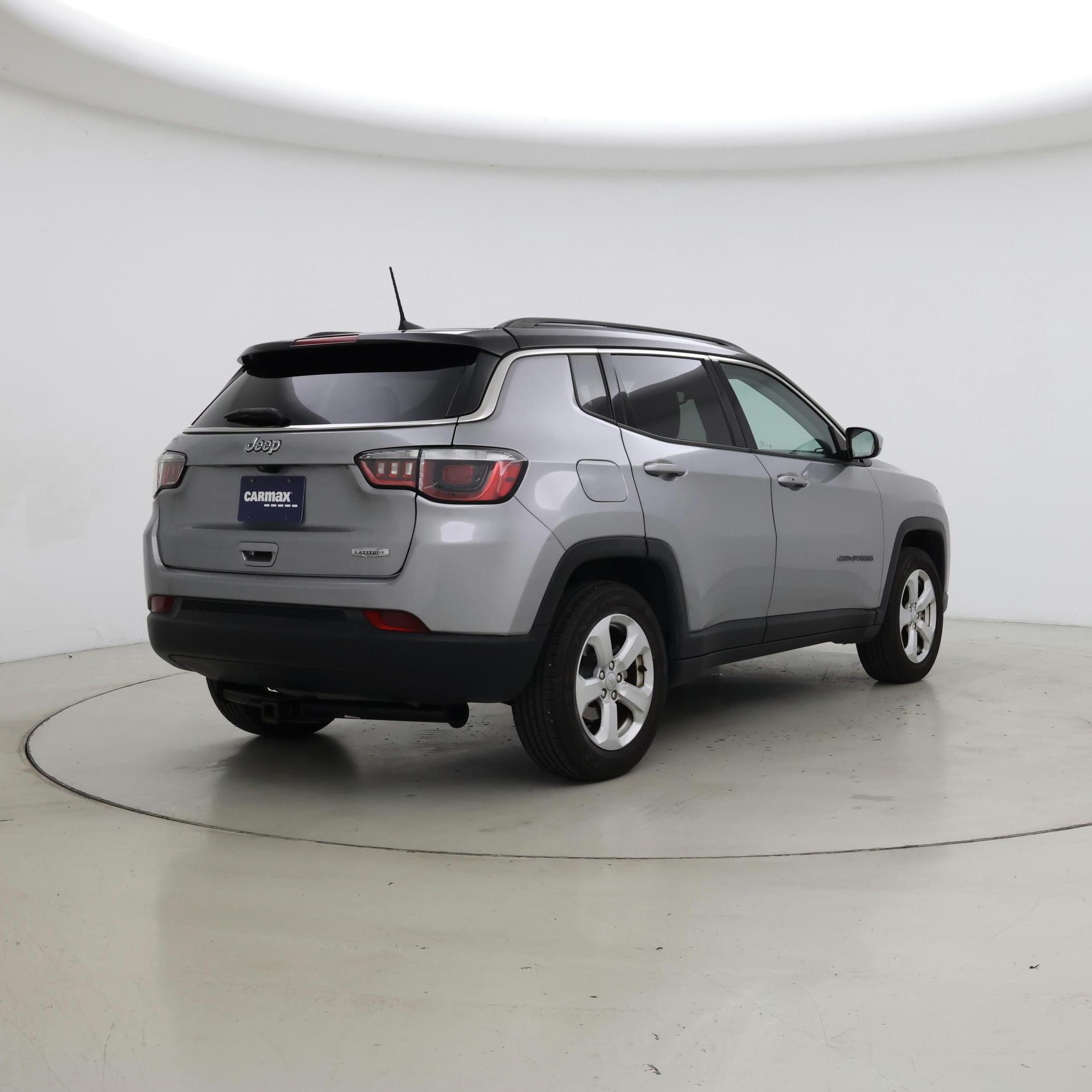 Thumbnail: 2018 Jeep Compass - 8