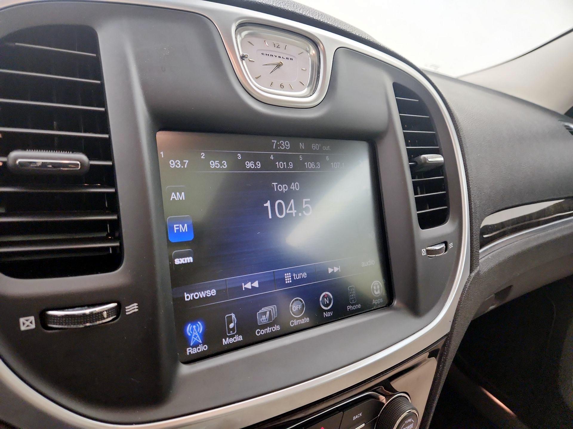 Thumbnail: 2015 Chrysler 300 - 16