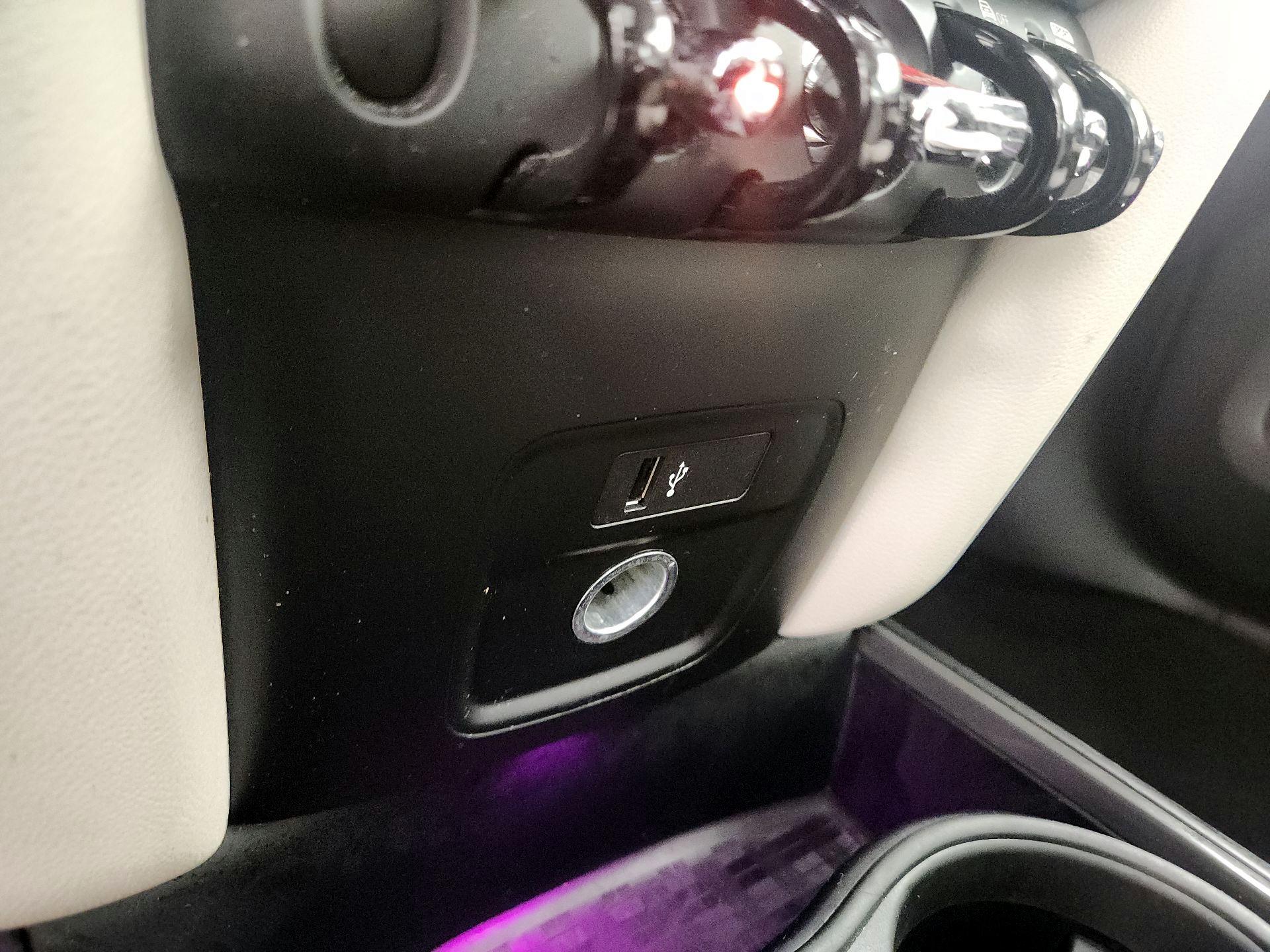 Thumbnail: 2019 MINI Cooper Countryman - 19