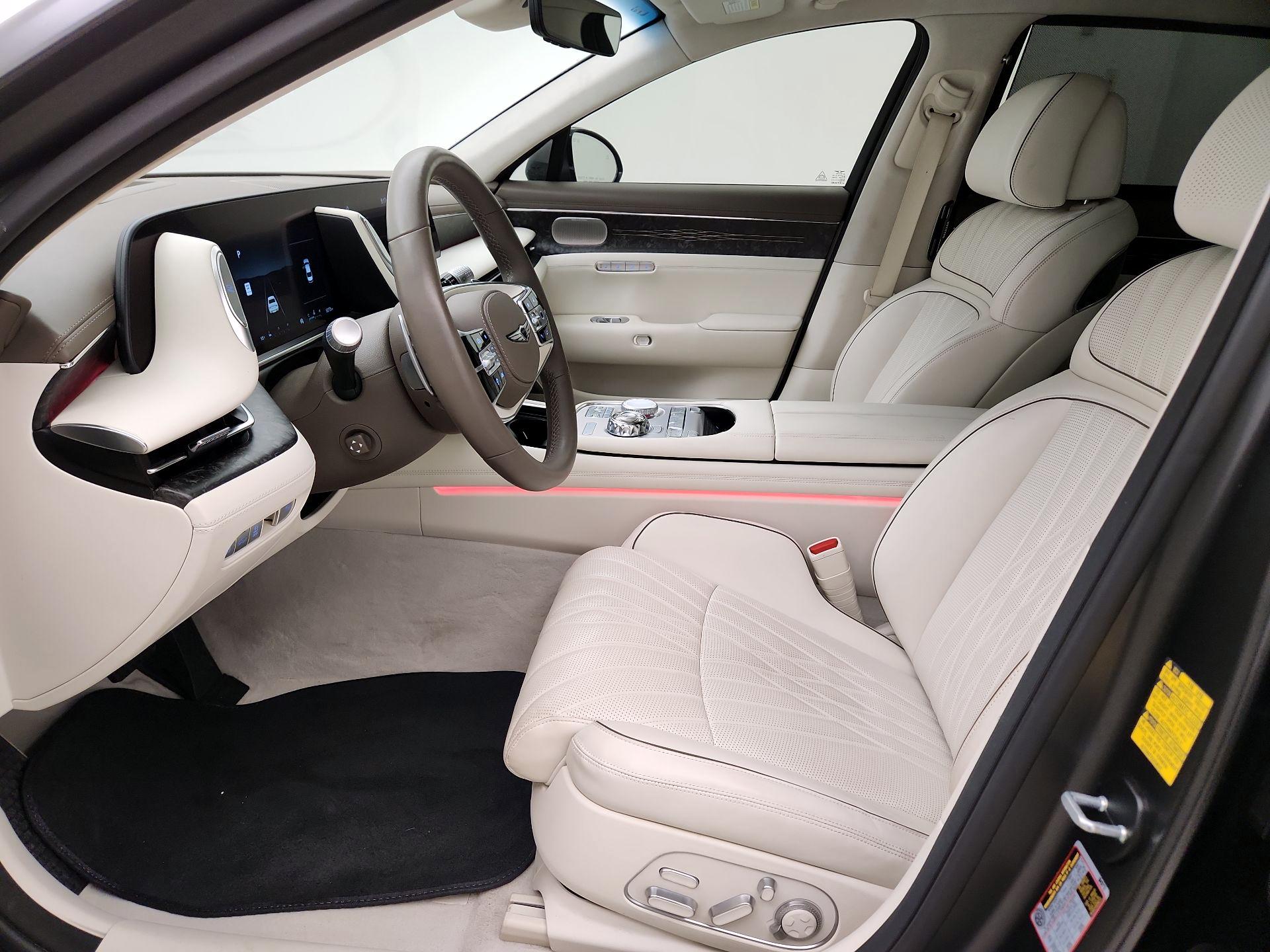 Thumbnail: 2024 Genesis G90 - 11