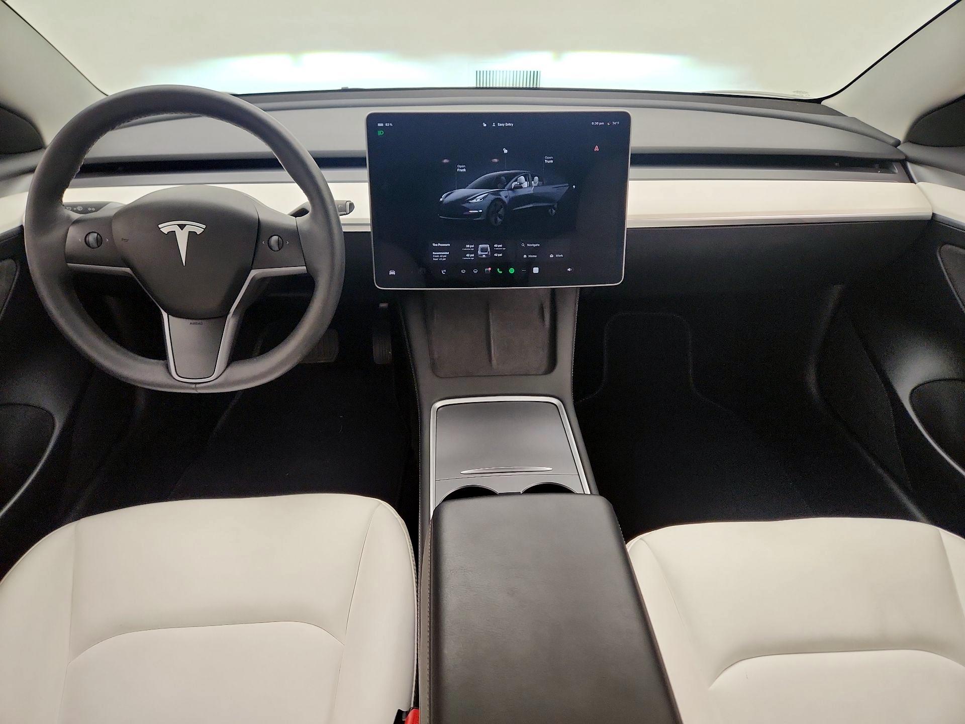 Thumbnail: 2023 Tesla Model 3 - 9