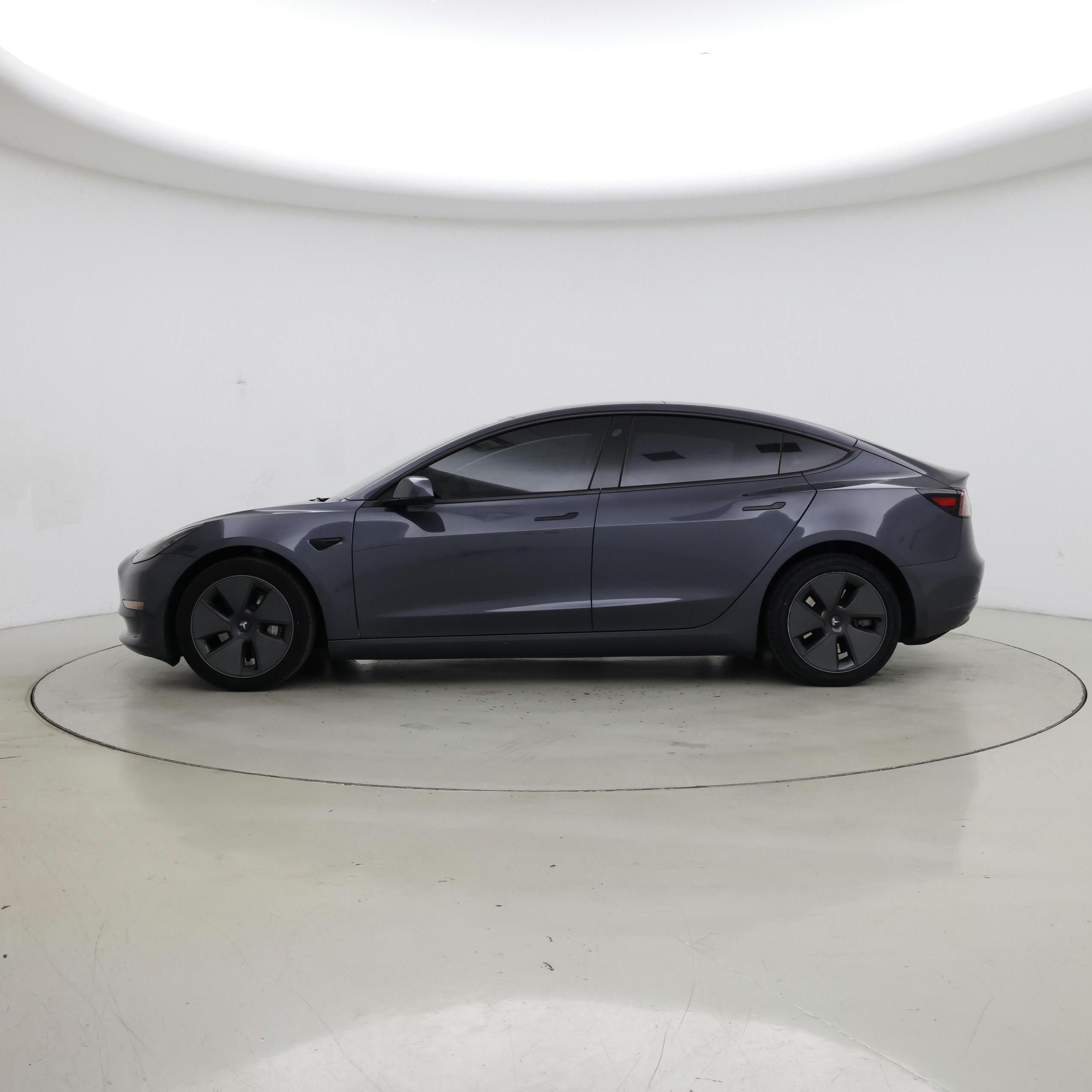 Thumbnail: 2023 Tesla Model 3 - 3