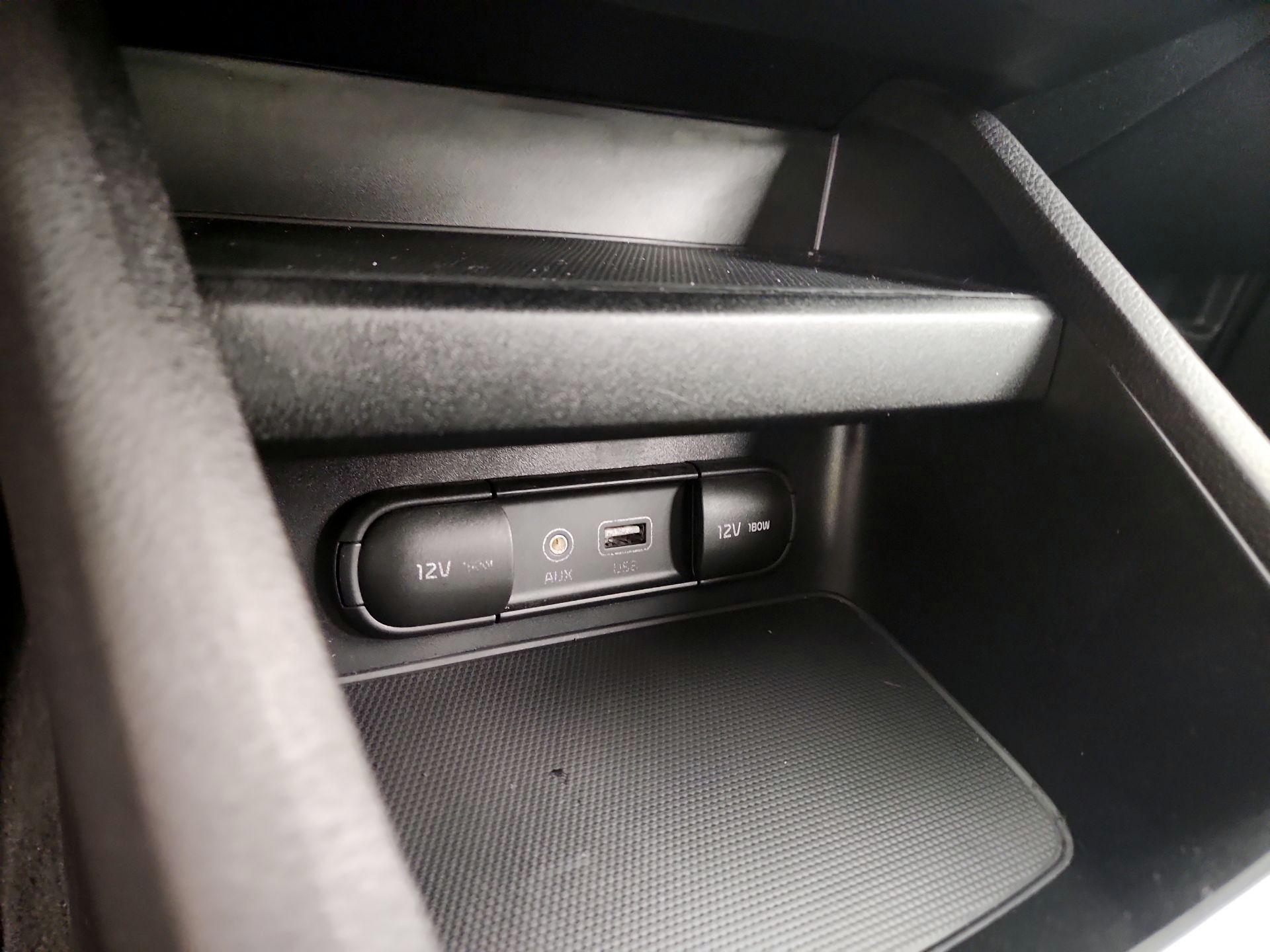 Thumbnail: 2021 Kia Forte - 18