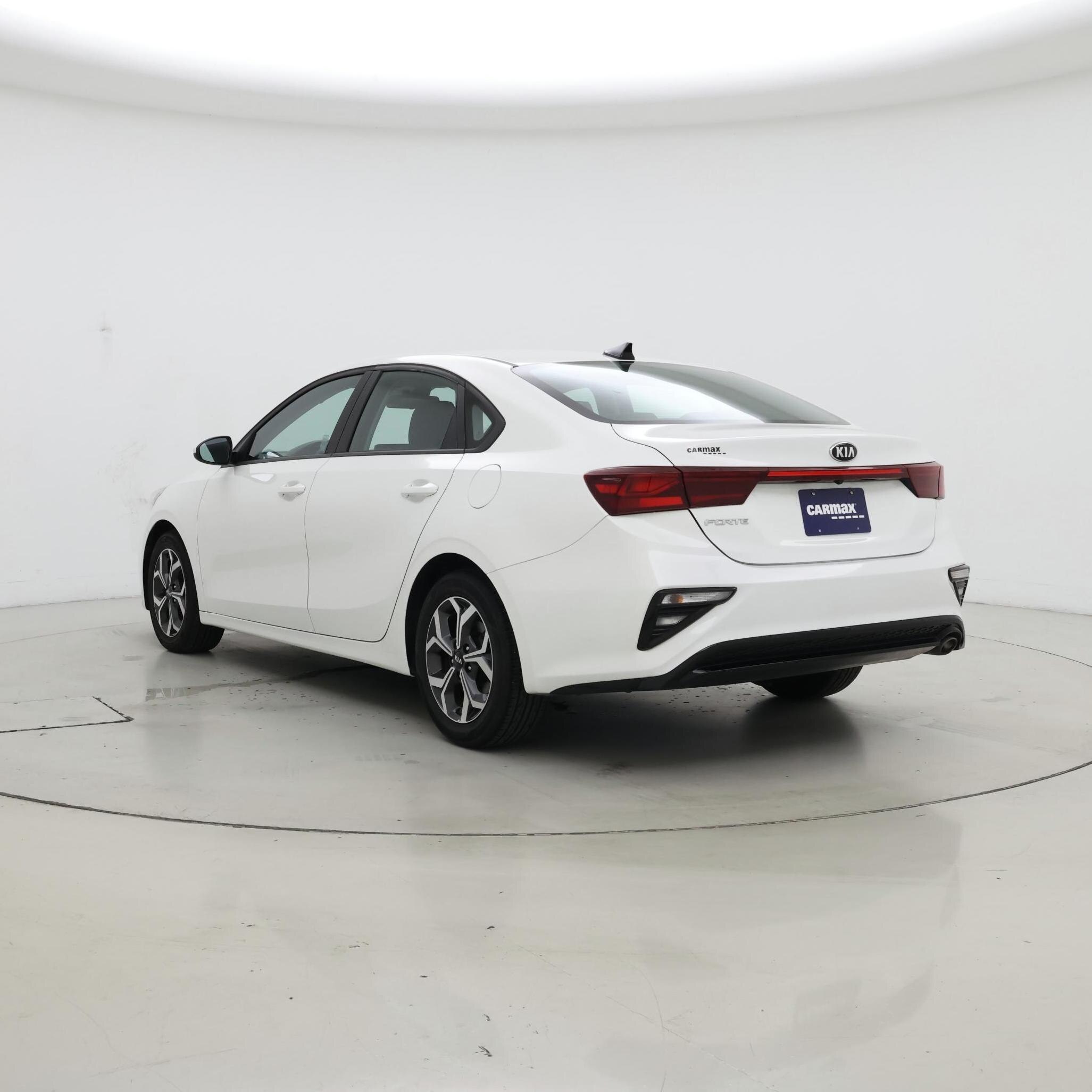 Thumbnail: 2021 Kia Forte - 2