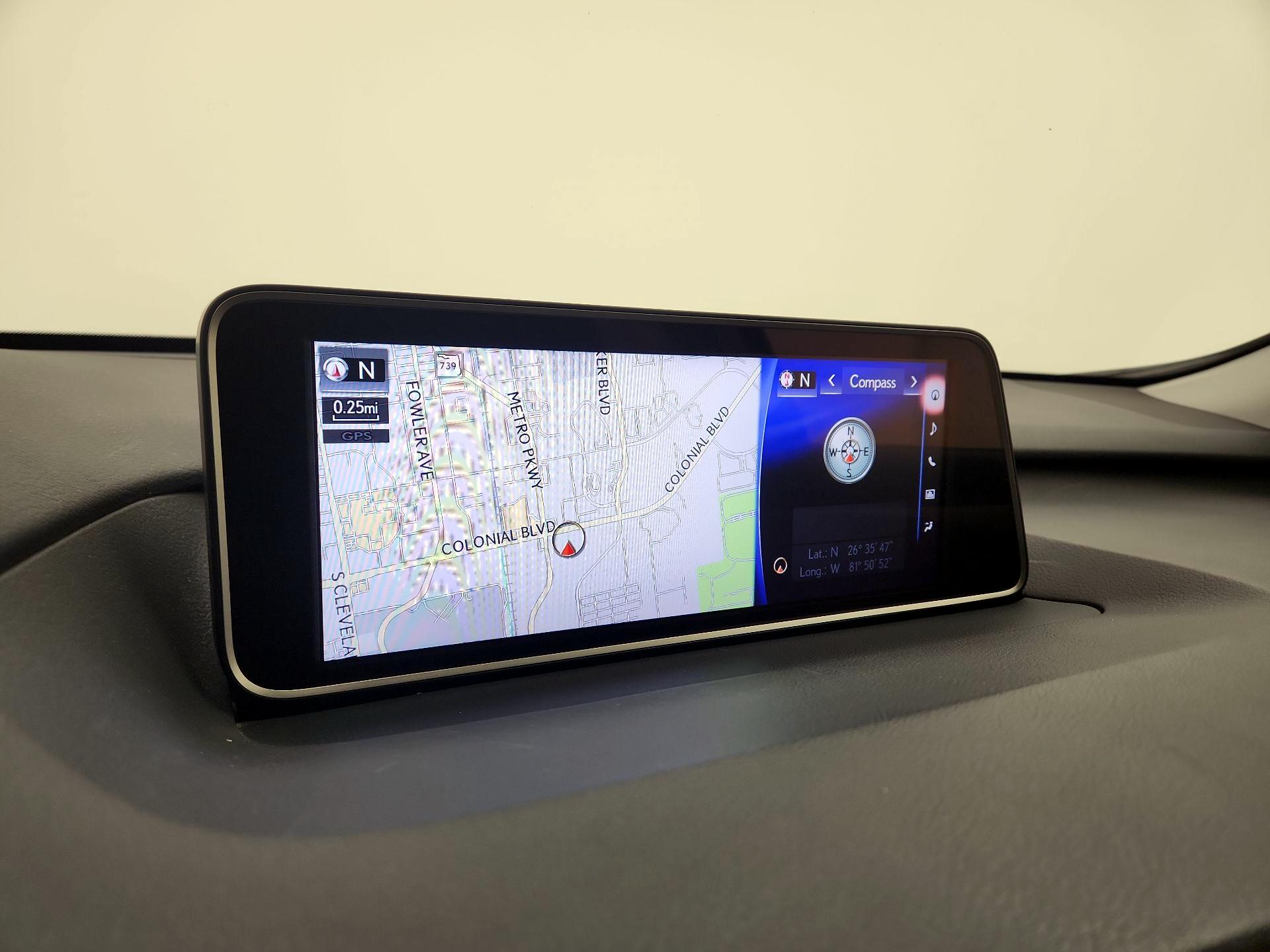 Thumbnail: 2017 Lexus RX - 14