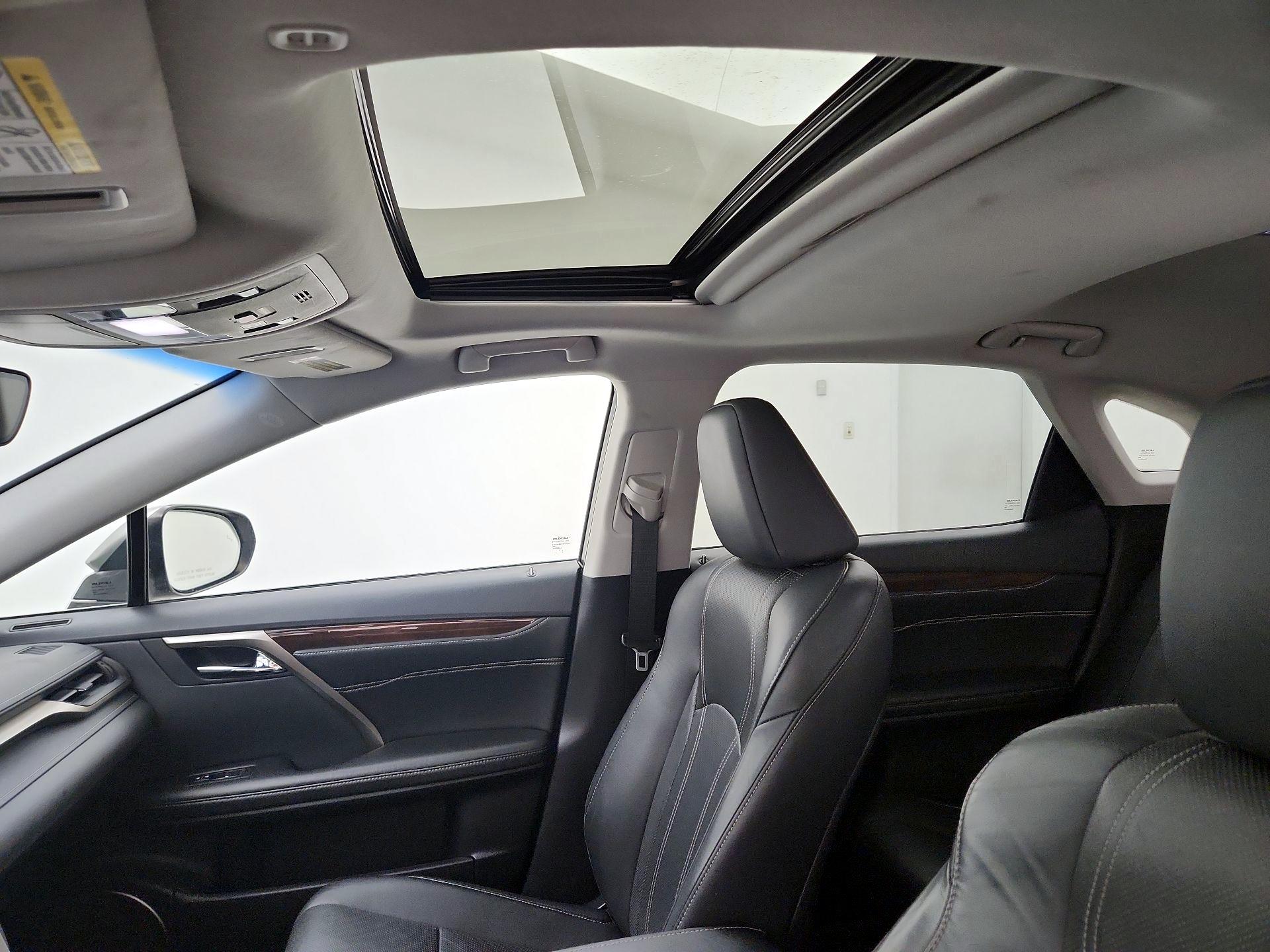 Thumbnail: 2017 Lexus RX - 20