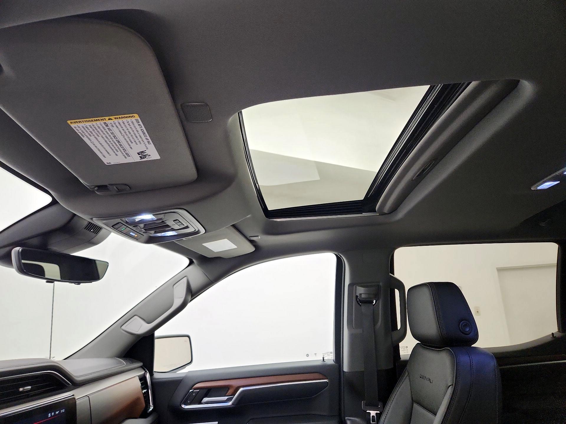 Thumbnail: 2023 GMC Sierra 1500 - 19