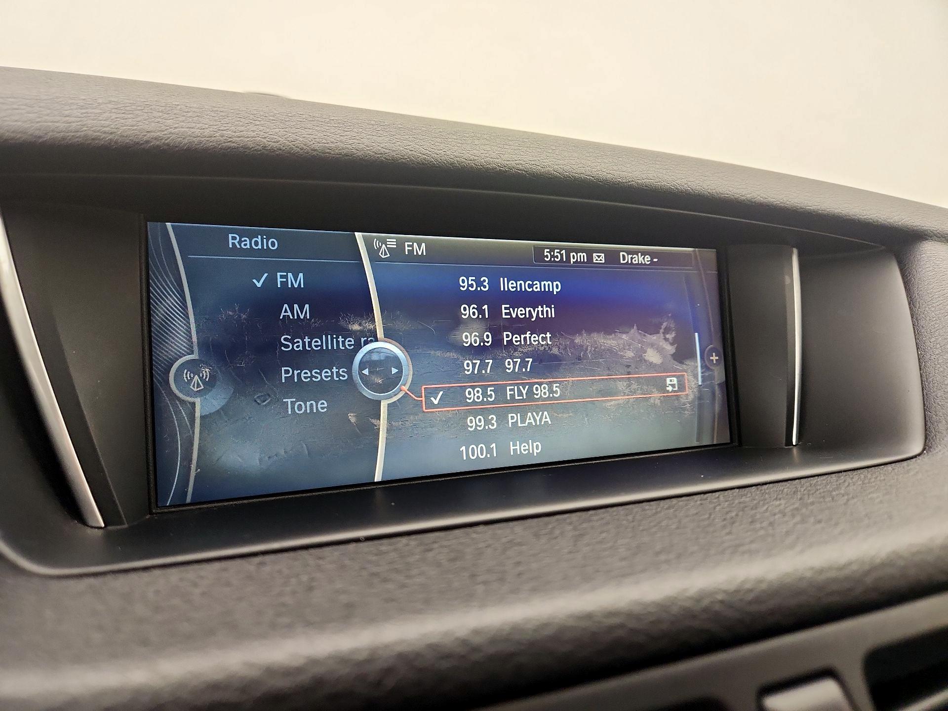 Thumbnail: 2015 BMW X1 - 16