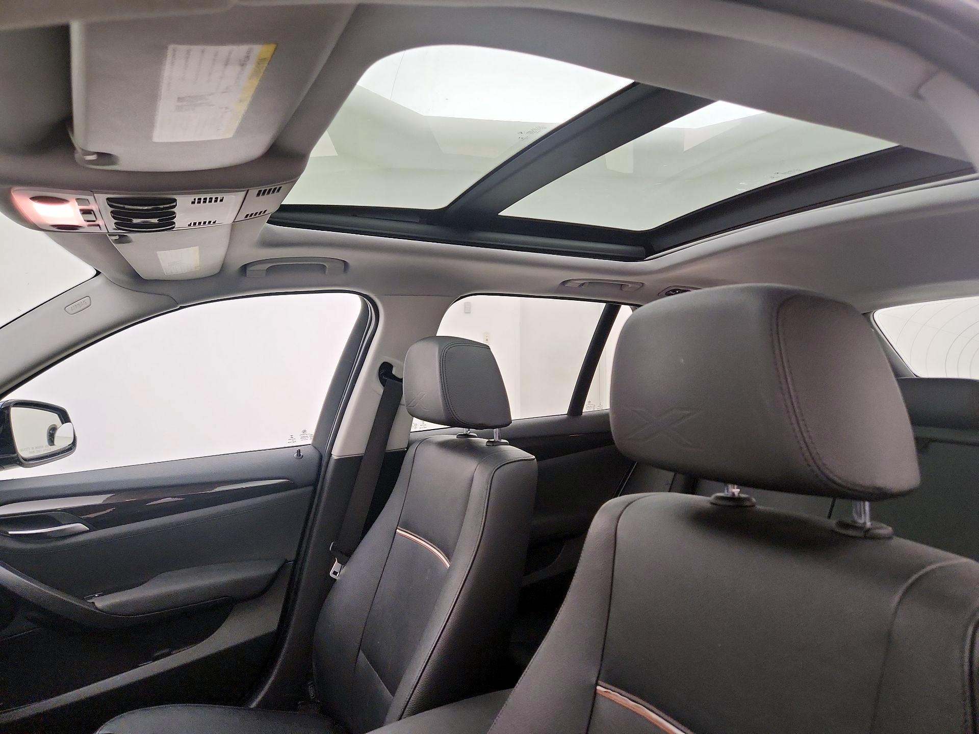 Thumbnail: 2015 BMW X1 - 20