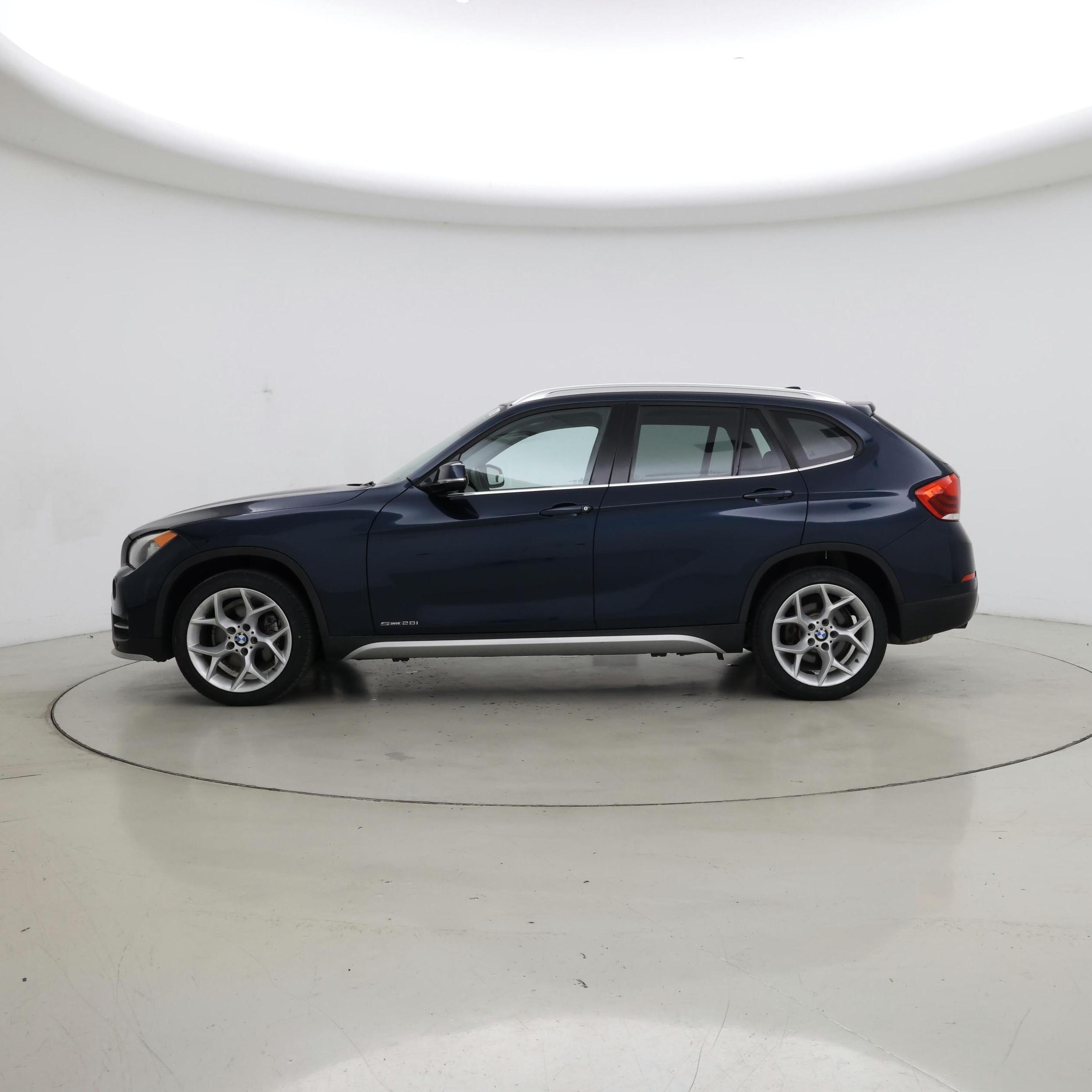 Thumbnail: 2015 BMW X1 - 3