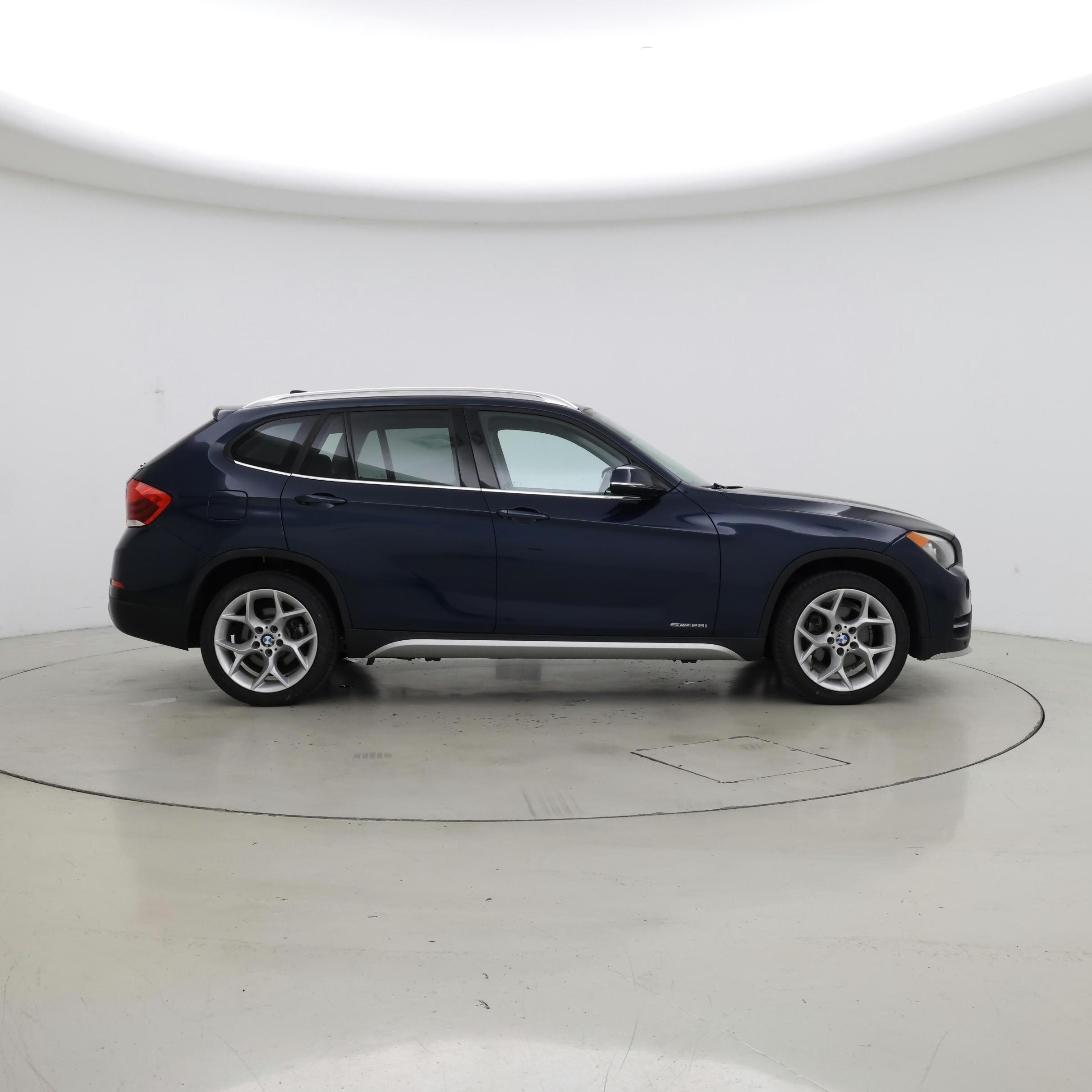 Thumbnail: 2015 BMW X1 - 7