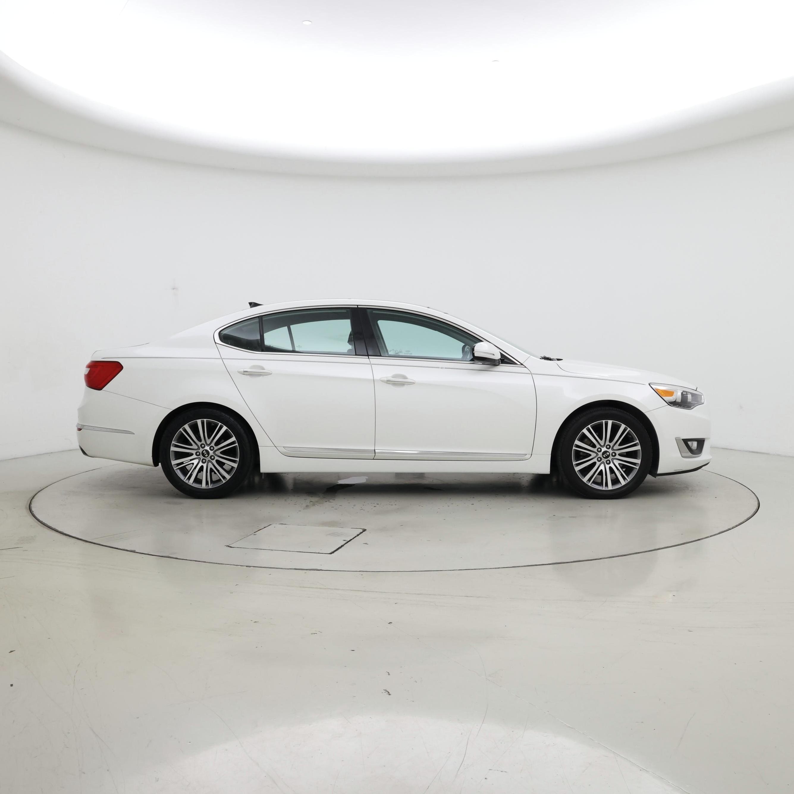 Thumbnail: 2016 Kia Cadenza - 7