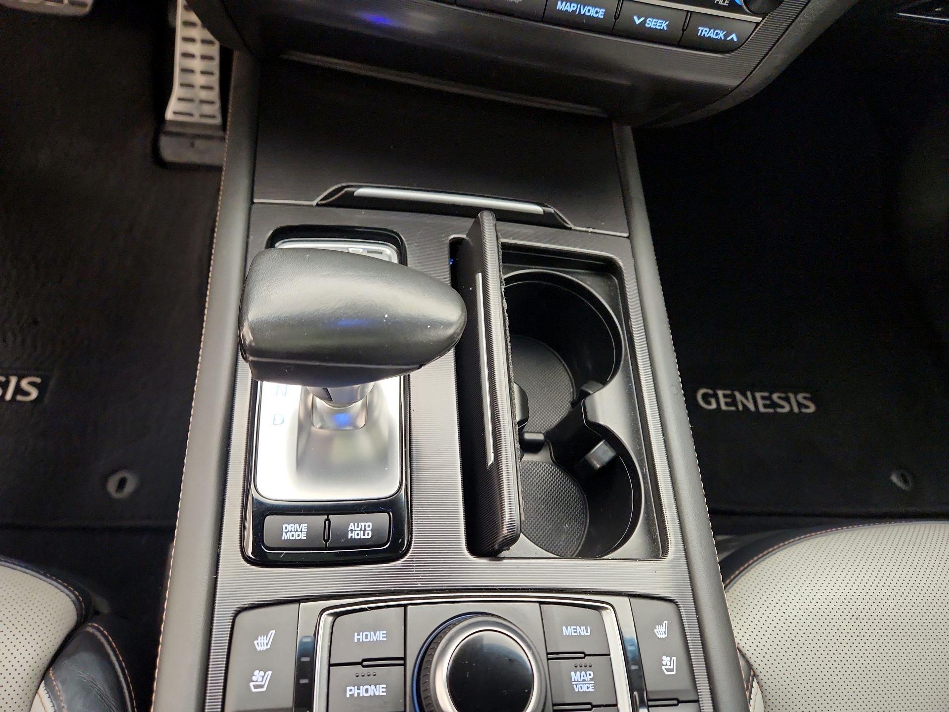 Thumbnail: 2018 Genesis G80 - 18