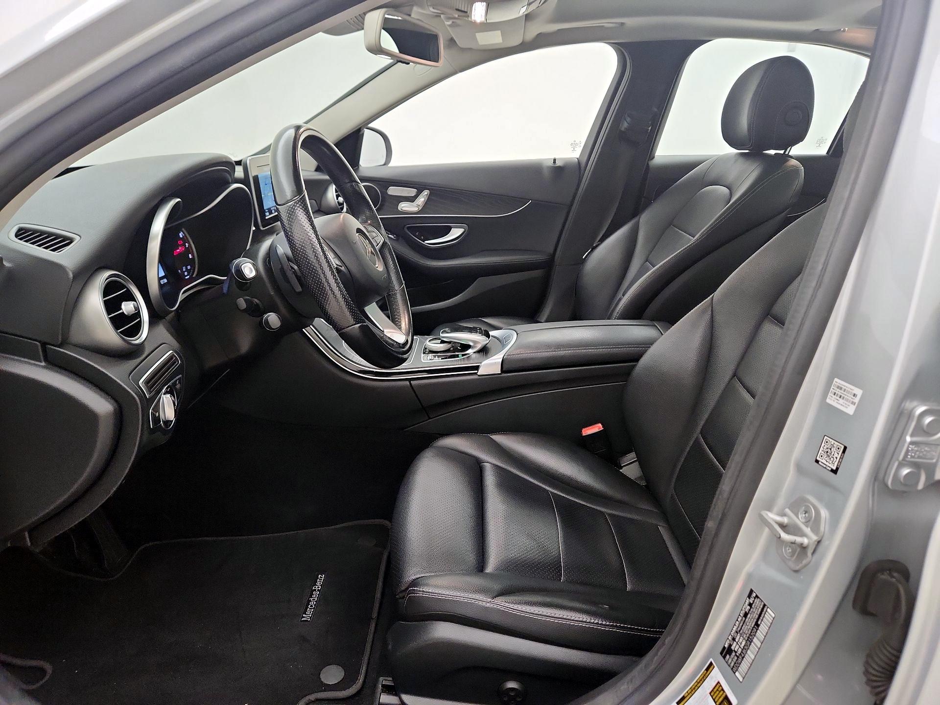 Thumbnail: 2016 Mercedes-Benz C-Class - 11