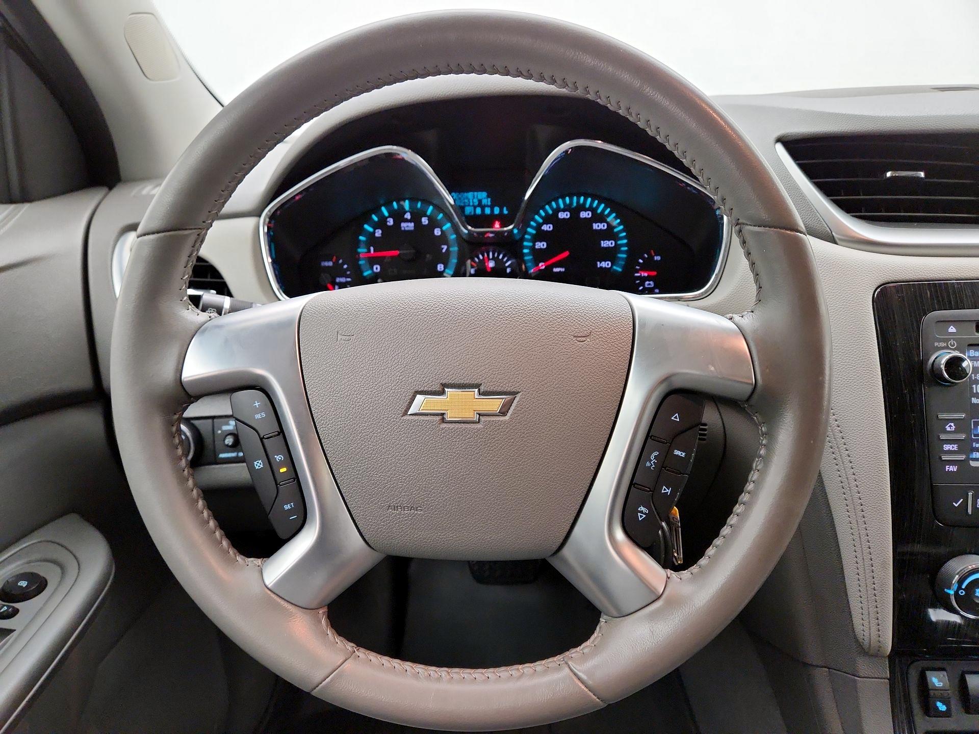 Thumbnail: 2015 Chevrolet Traverse - 10