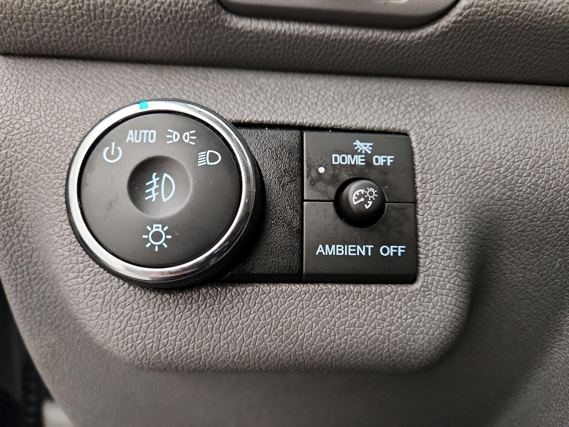 Thumbnail: 2015 Chevrolet Traverse - 13