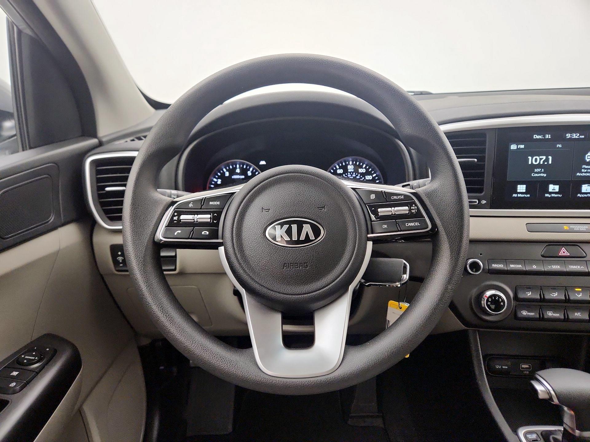 Thumbnail: 2022 Kia Sportage - 10