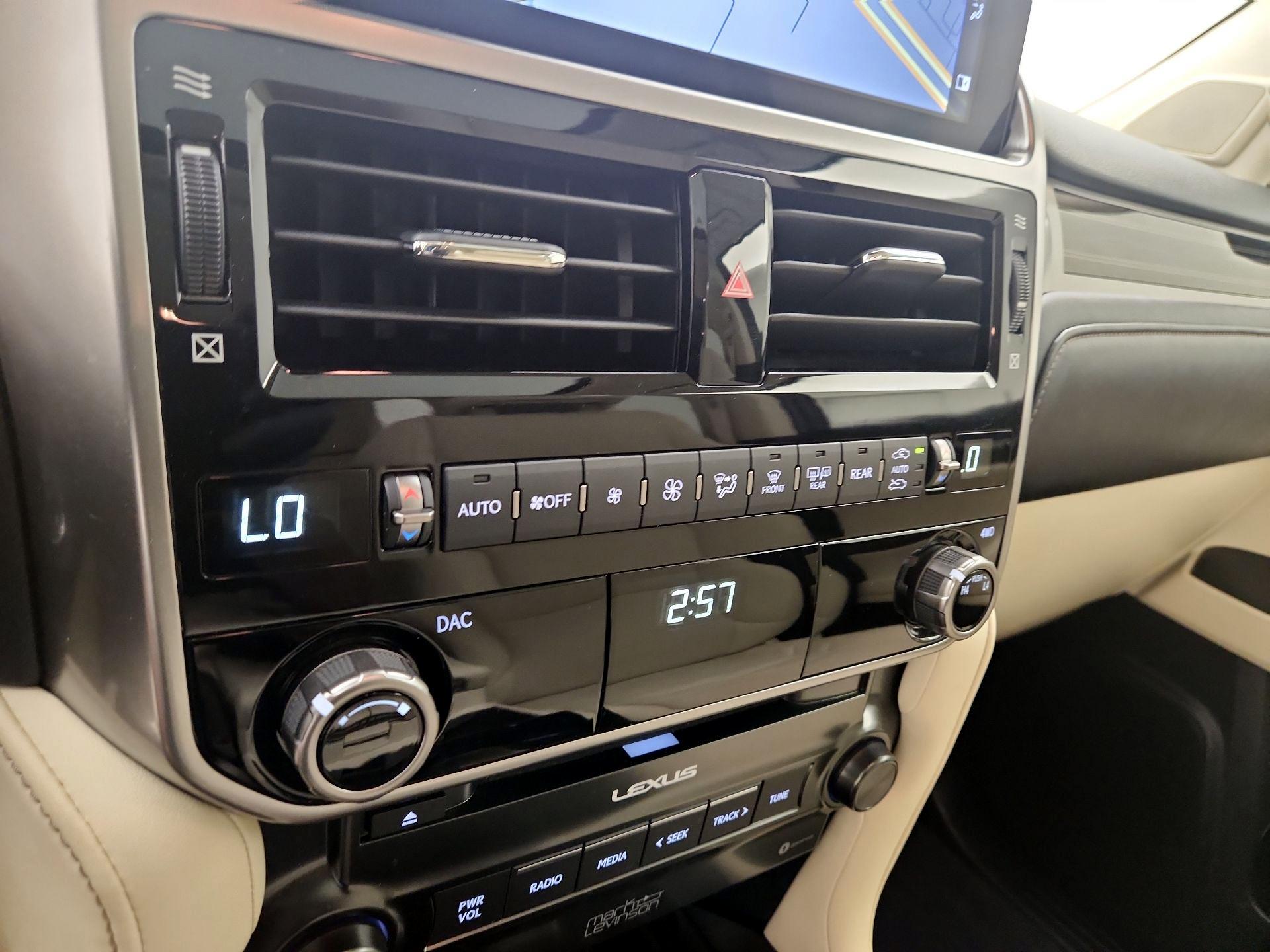 Thumbnail: 2023 Lexus GX - 17