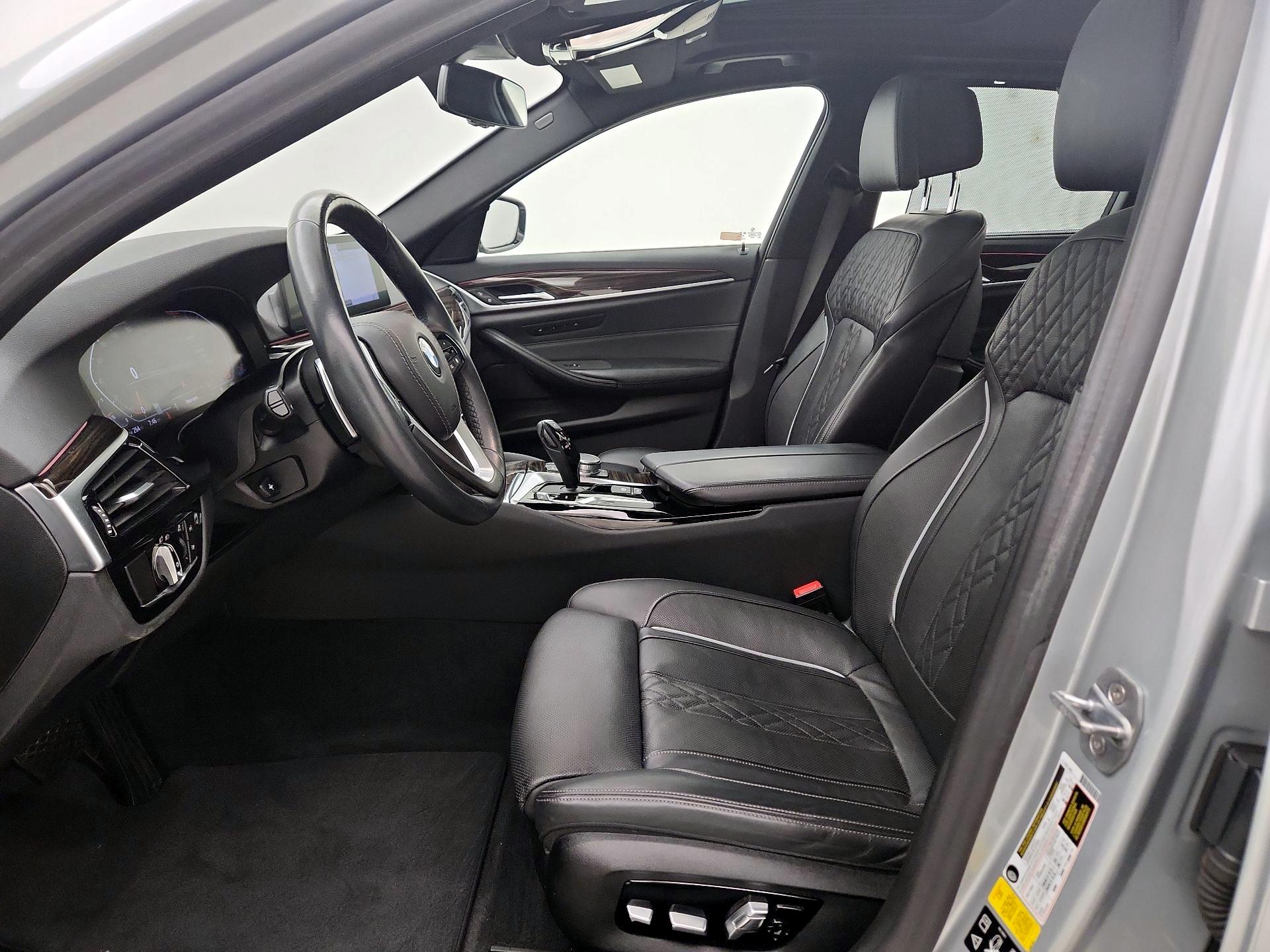 Thumbnail: 2020 BMW 5 Series - 11