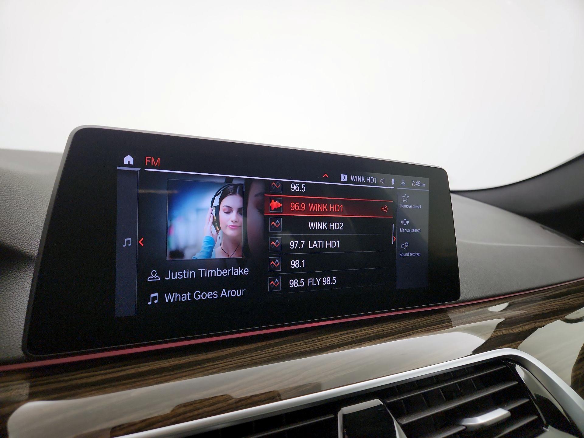 Thumbnail: 2020 BMW 5 Series - 16