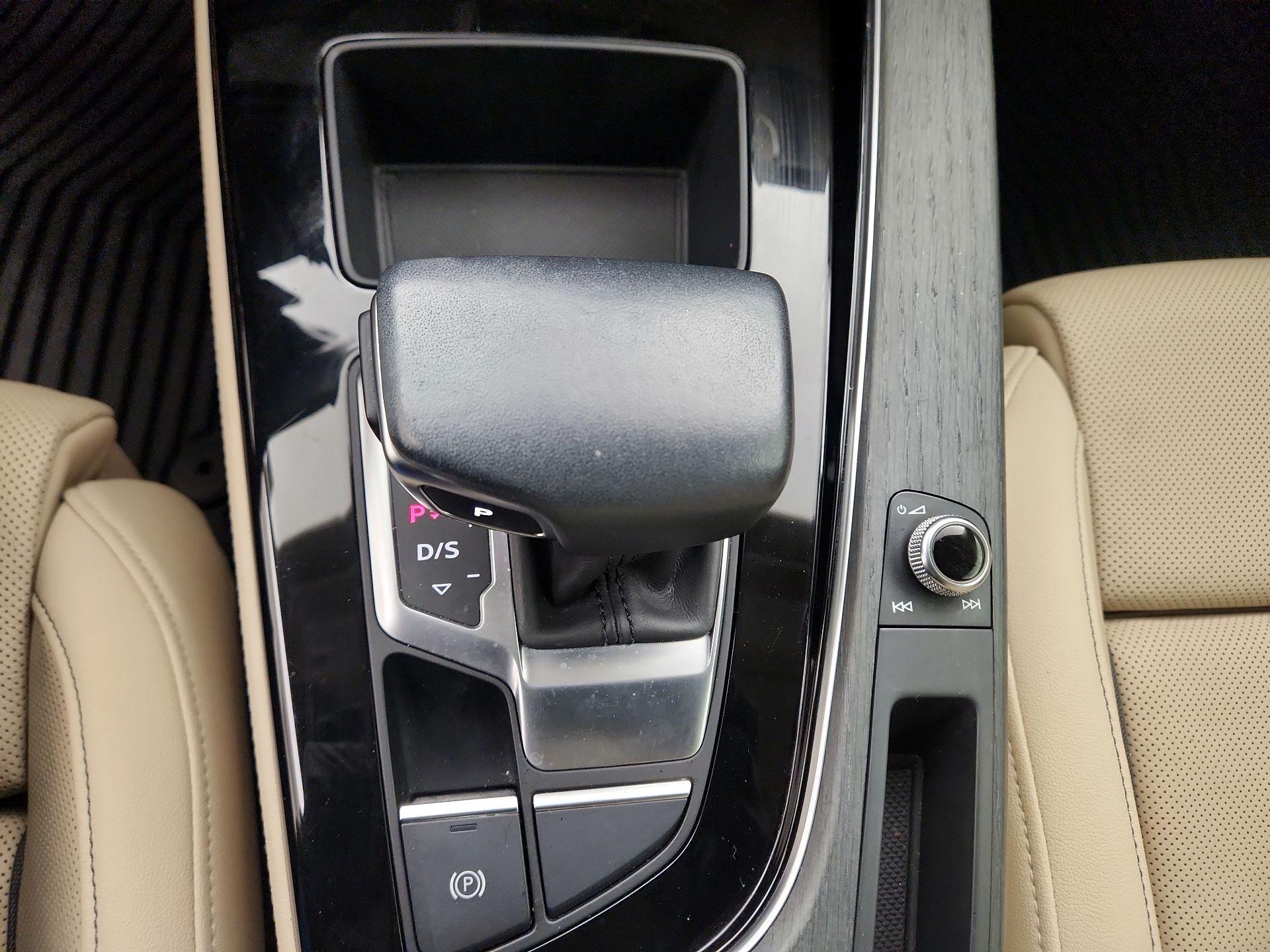 Thumbnail: 2021 Audi A4 - 17