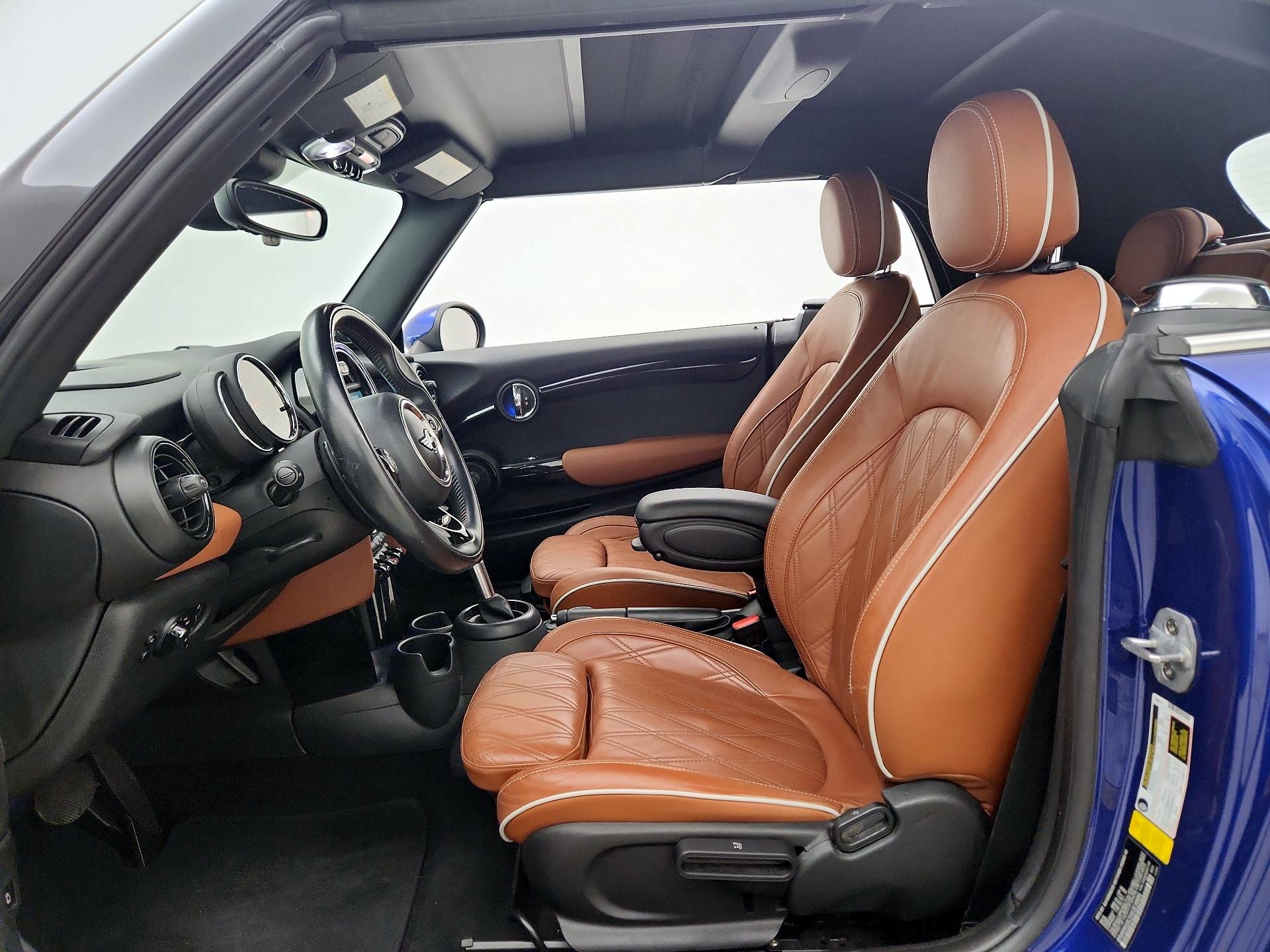 Thumbnail: 2019 MINI Cooper - 11