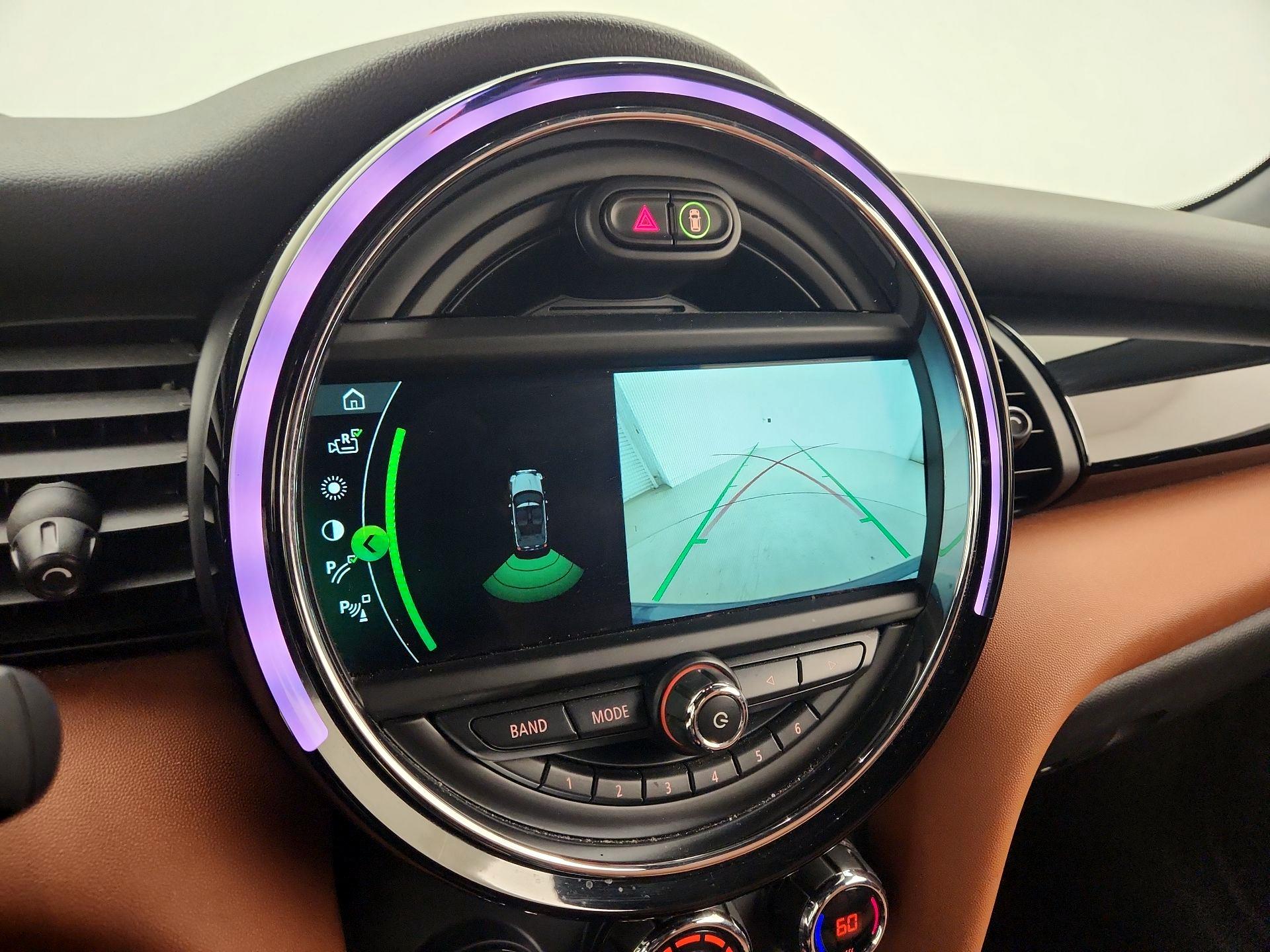 Thumbnail: 2019 MINI Cooper - 14