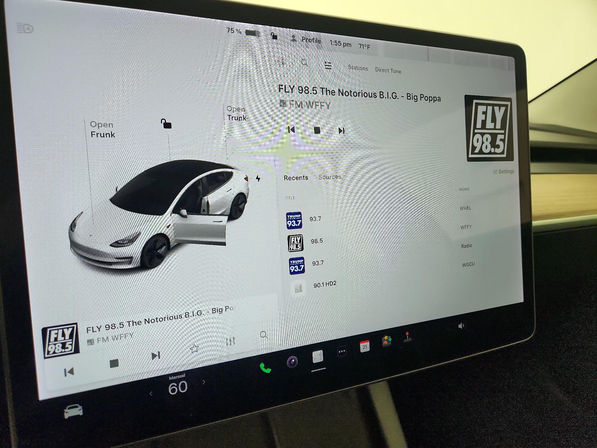 Thumbnail: 2021 Tesla Model 3 - 15