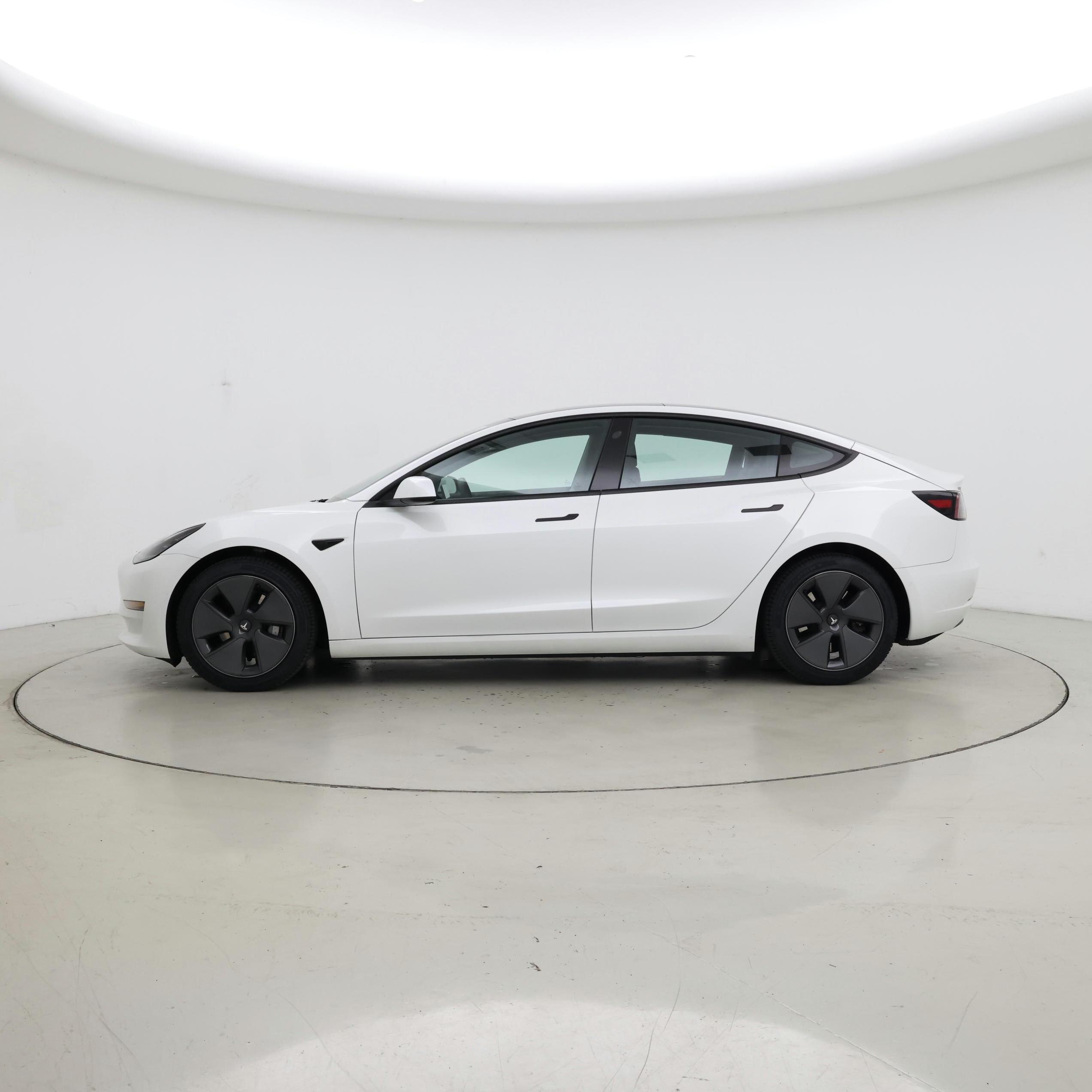 Thumbnail: 2021 Tesla Model 3 - 3