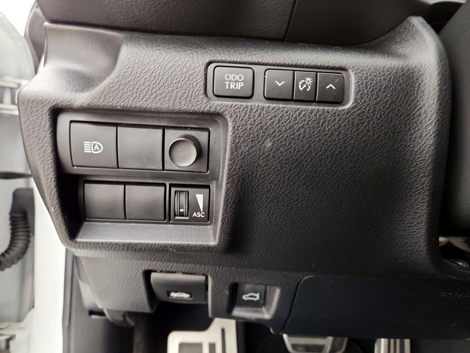 Thumbnail: 2021 Lexus IS - 13