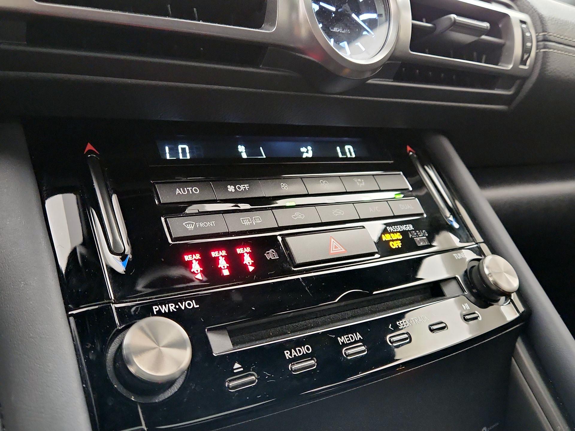 Thumbnail: 2021 Lexus IS - 16