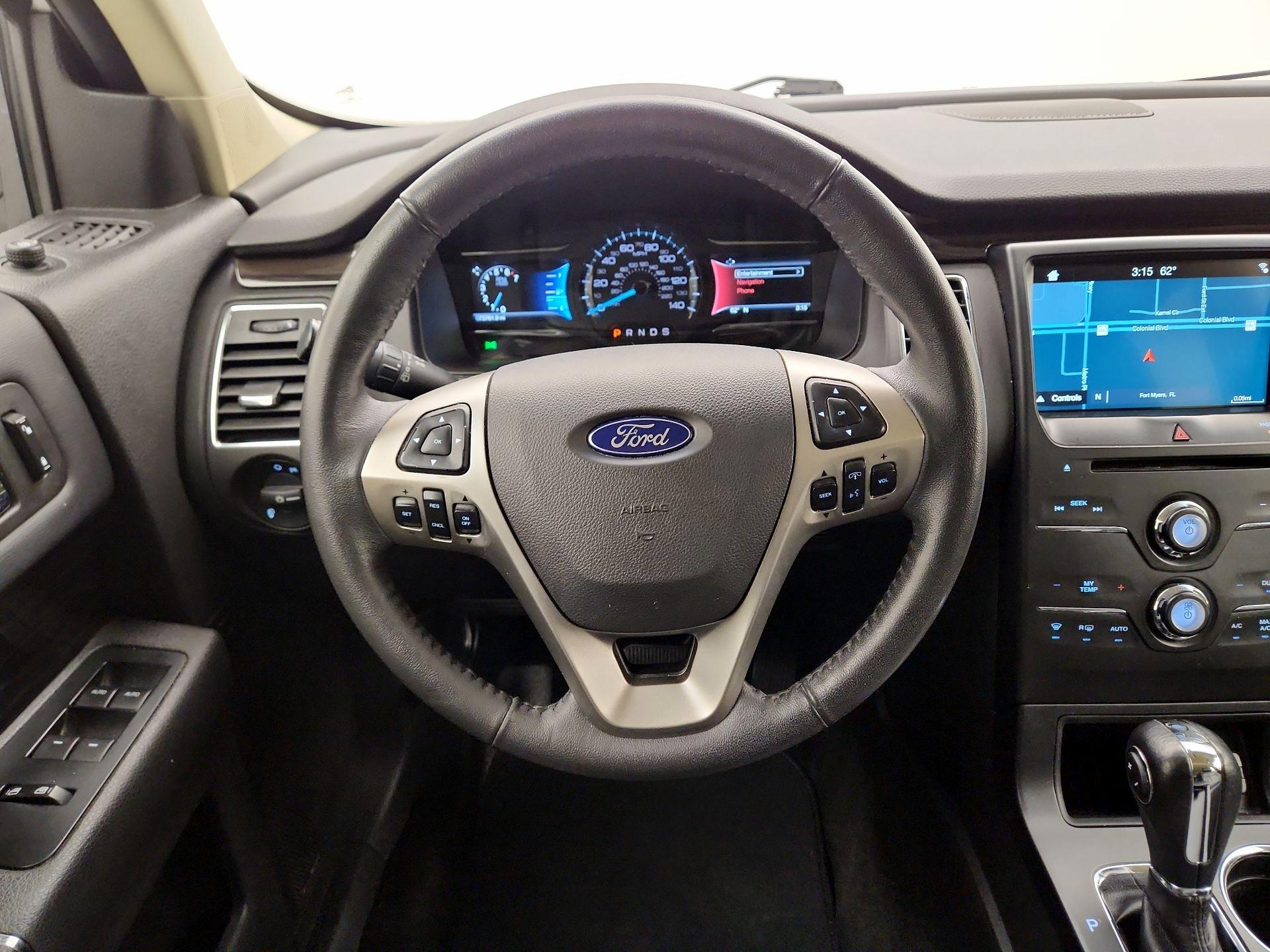 Thumbnail: 2018 Ford Flex - 10