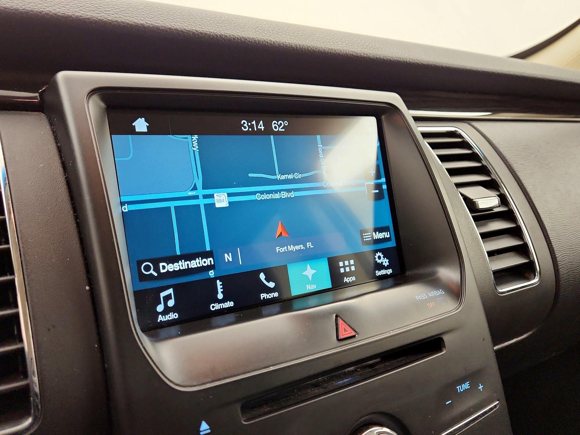 Thumbnail: 2018 Ford Flex - 14