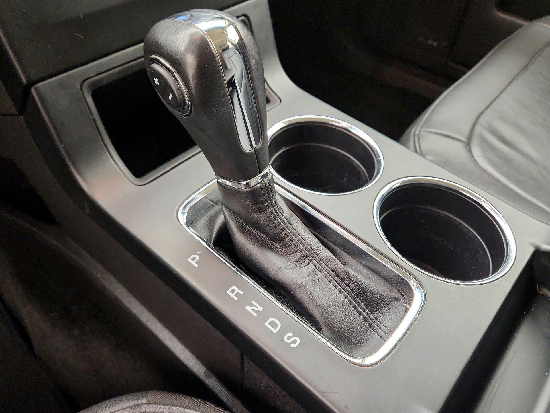 Thumbnail: 2018 Ford Flex - 18