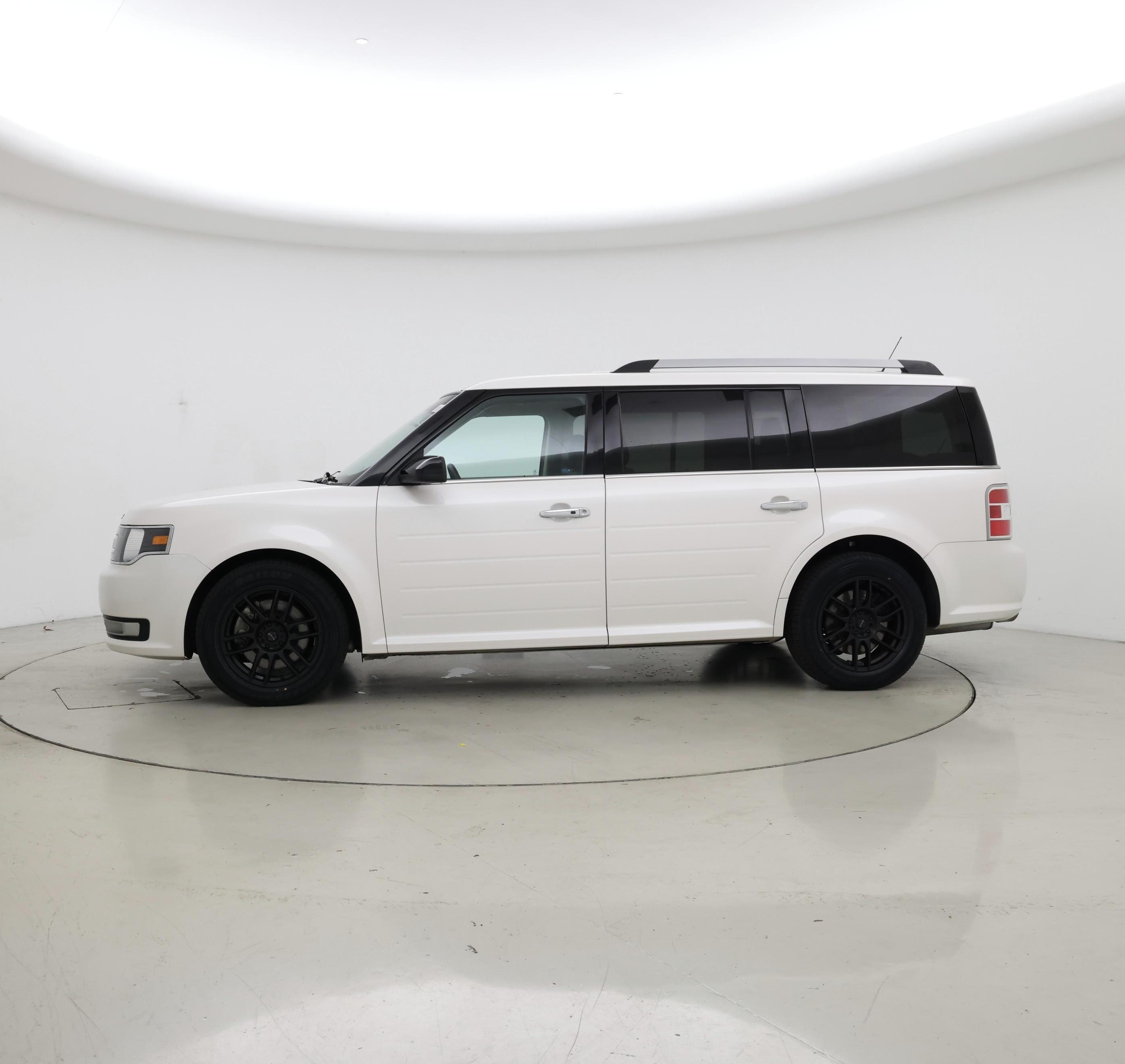 Thumbnail: 2018 Ford Flex - 3