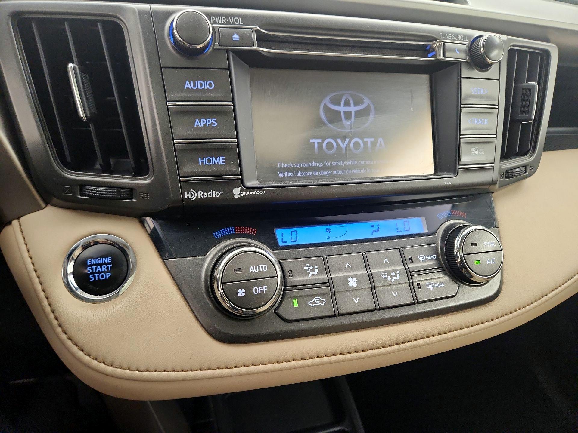 Thumbnail: 2015 Toyota RAV4 - 16