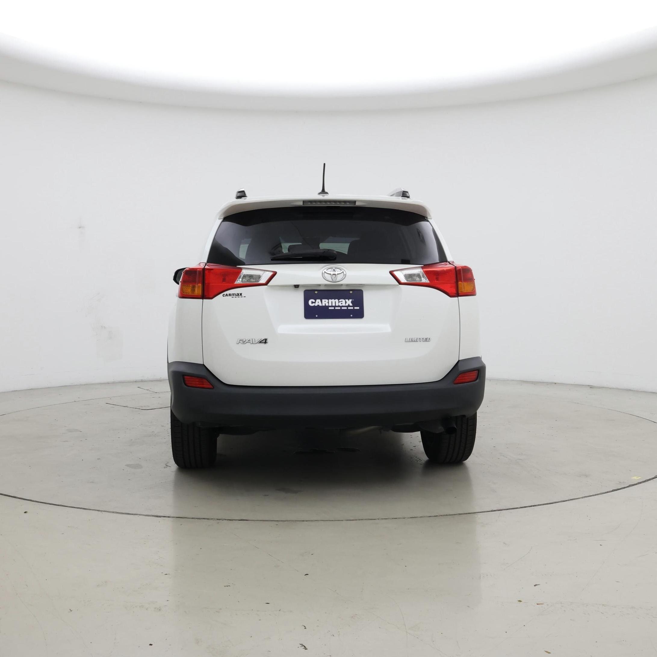 Thumbnail: 2015 Toyota RAV4 - 6