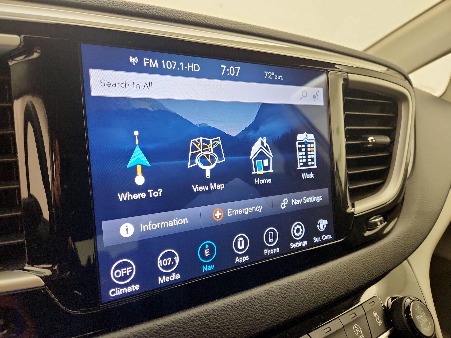 Thumbnail: 2020 Chrysler Pacifica - 14