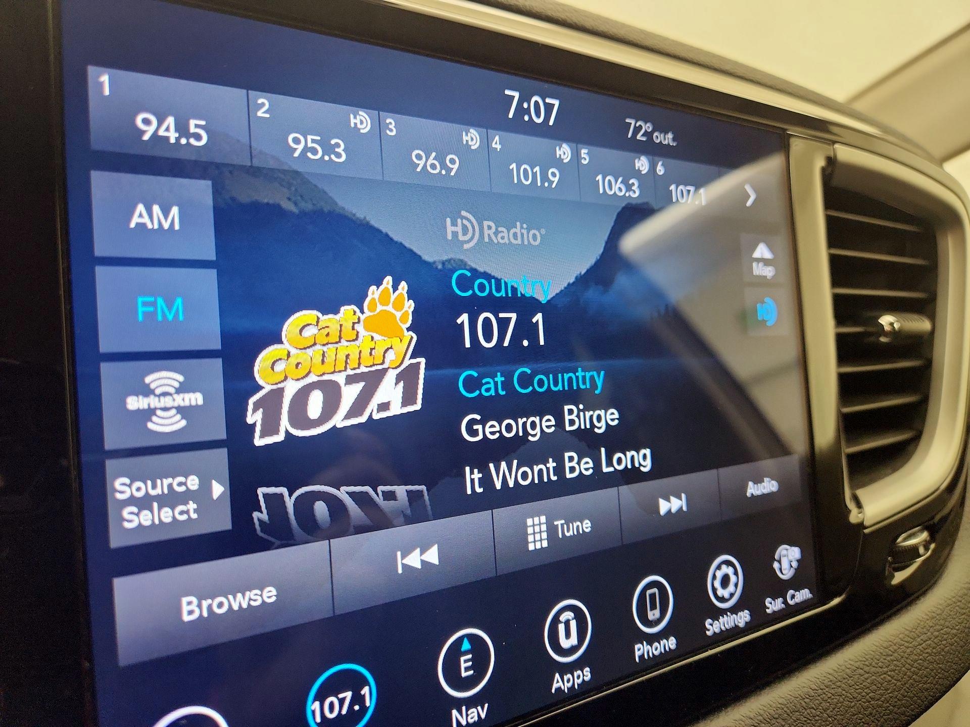 Thumbnail: 2020 Chrysler Pacifica - 16