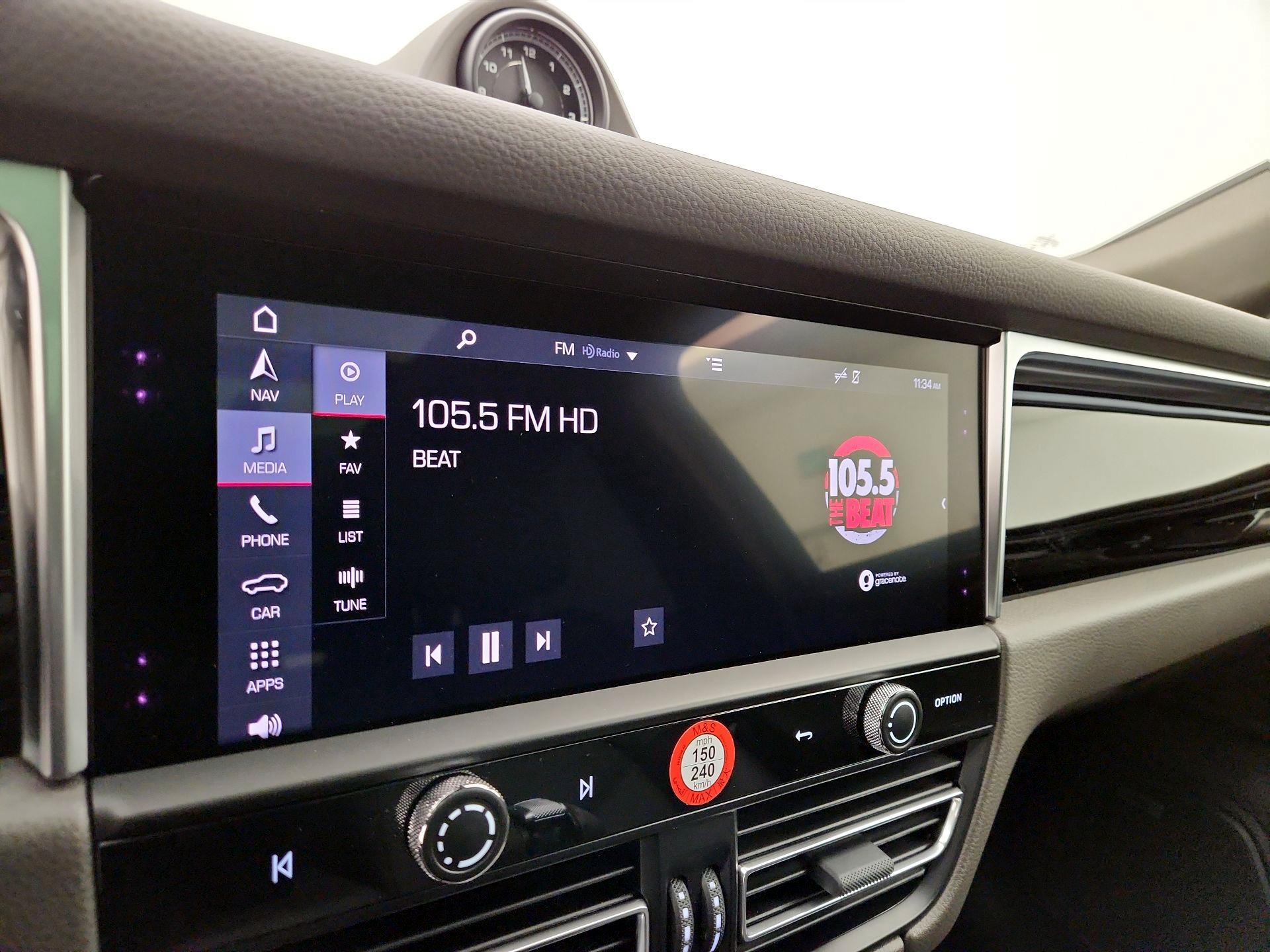 Thumbnail: 2024 Porsche Macan - 16