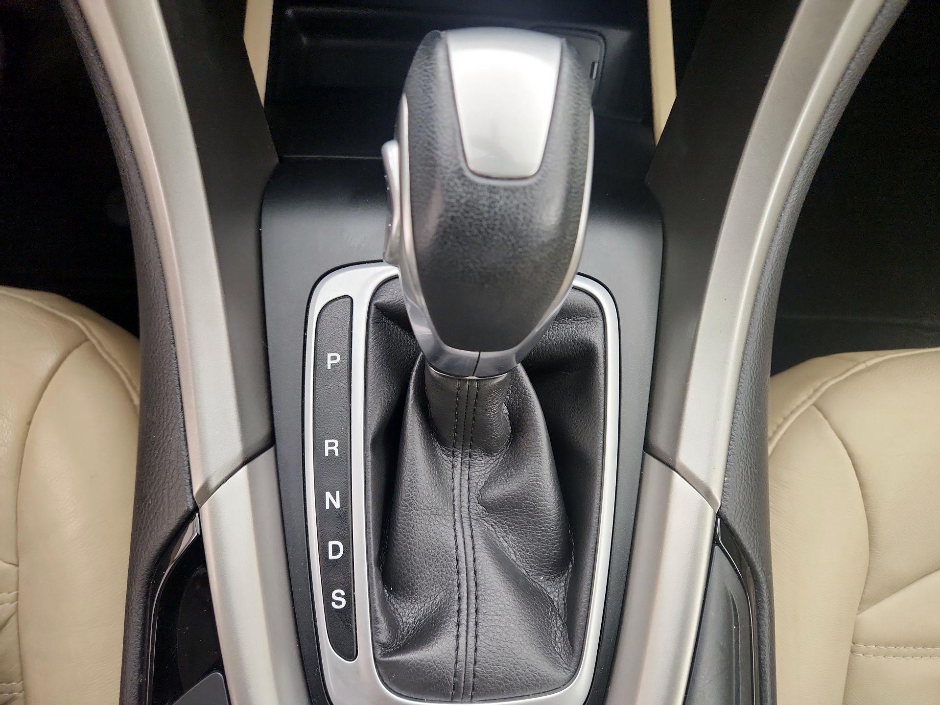 Thumbnail: 2014 Ford Fusion - 18