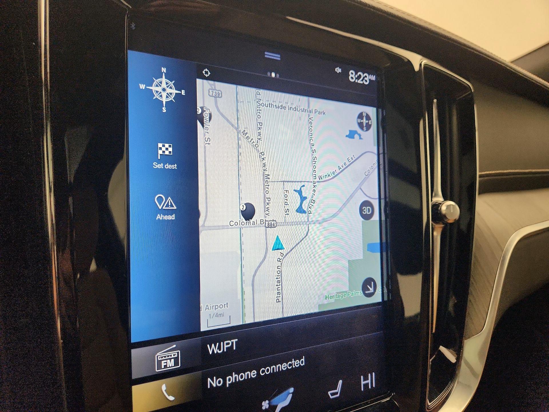 Thumbnail: 2019 Volvo S60 - 14